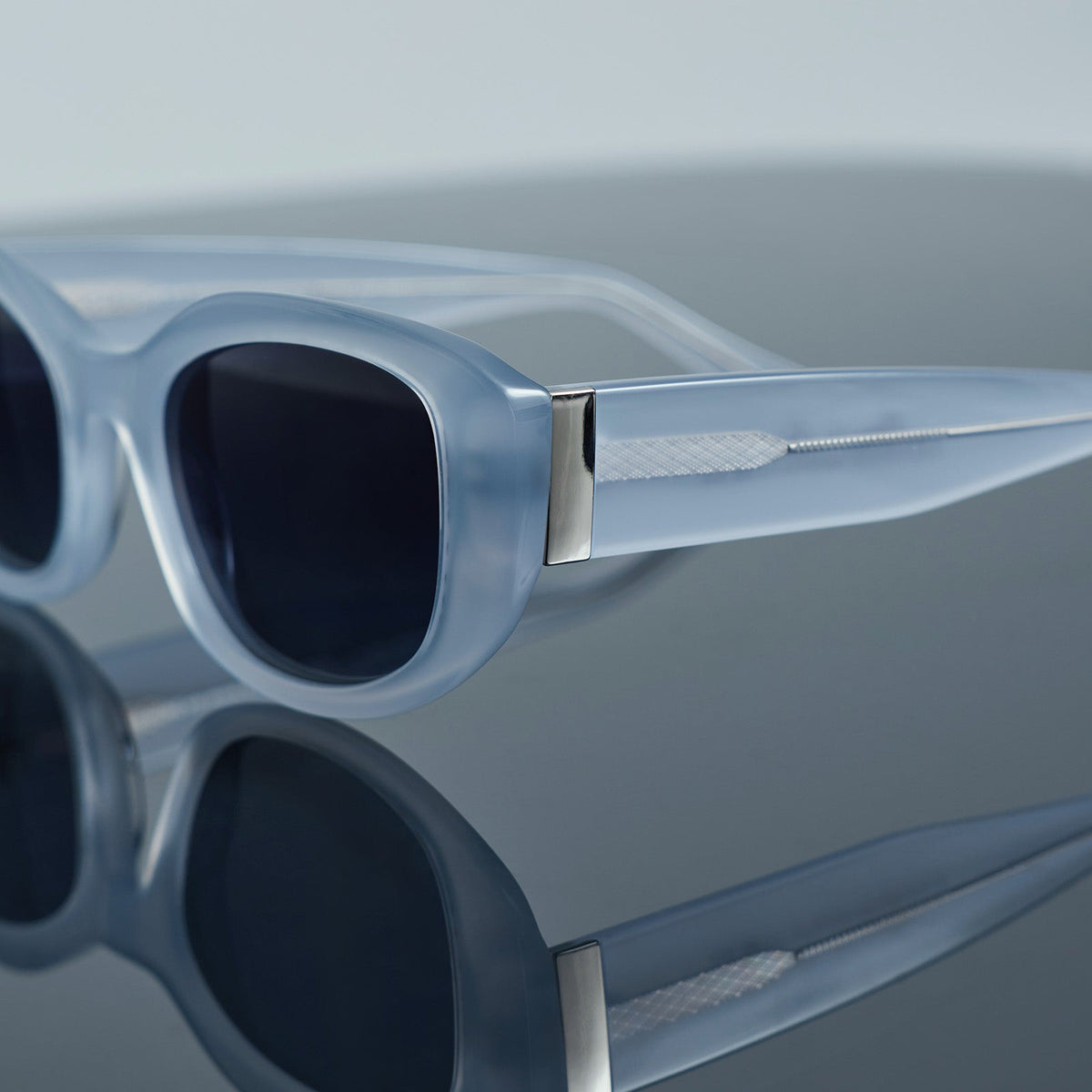 still life - the devil wears prada x diff eyewear of mirana silver sunglasses