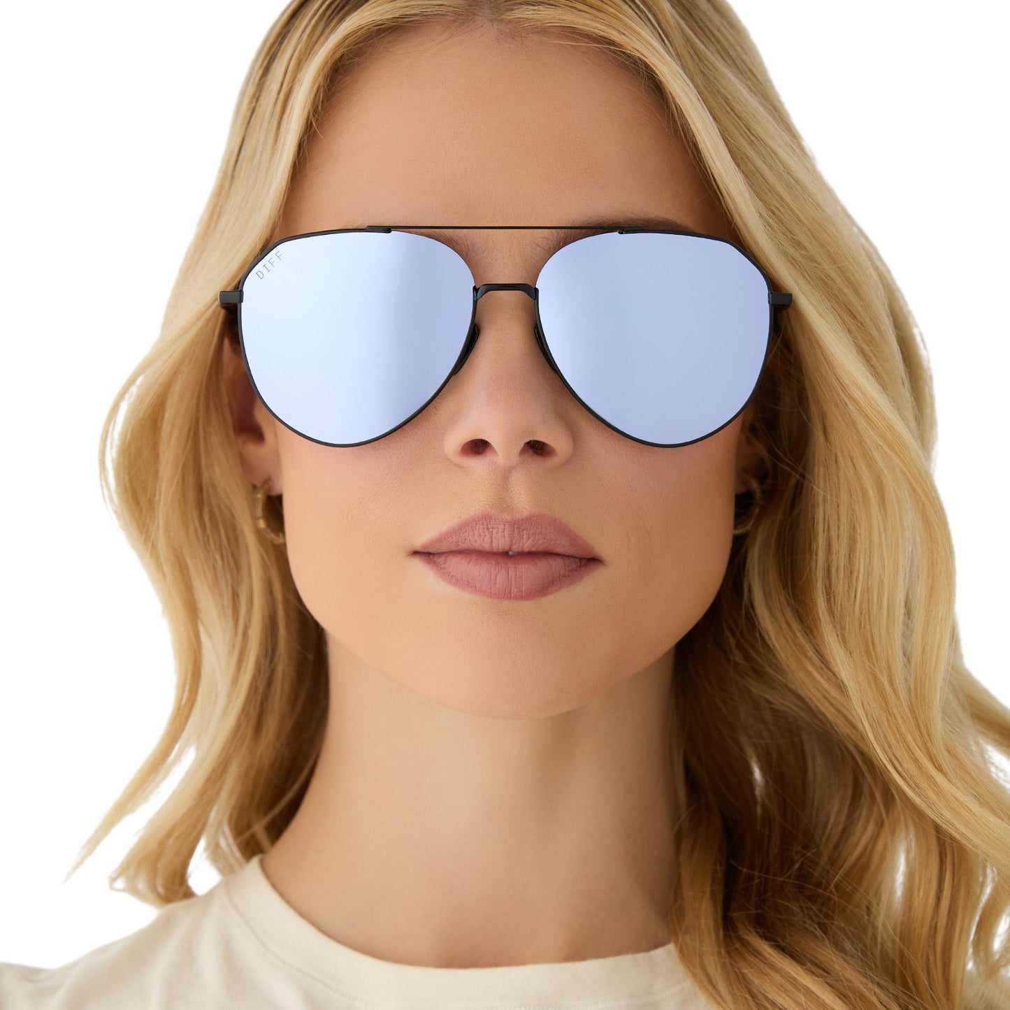 on model - female wearing diff eyewear featuring the dash aviator sunglasses with a black frame and lavender mirror lenses front view