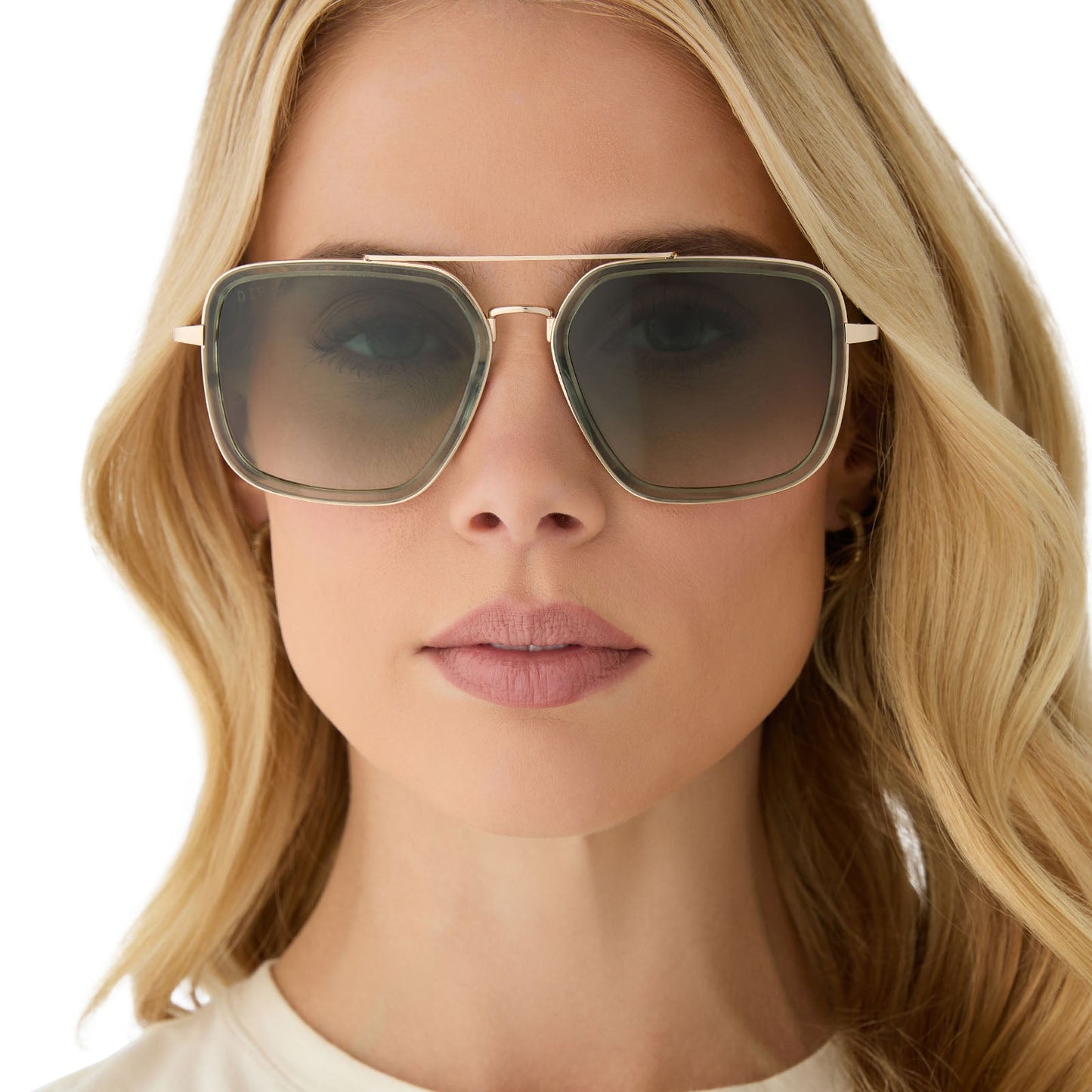on model - female wearing diff eyewear featuring the jordan navigator sunglasses with a cool matcha green frame and cool matcha gradient lenses front view