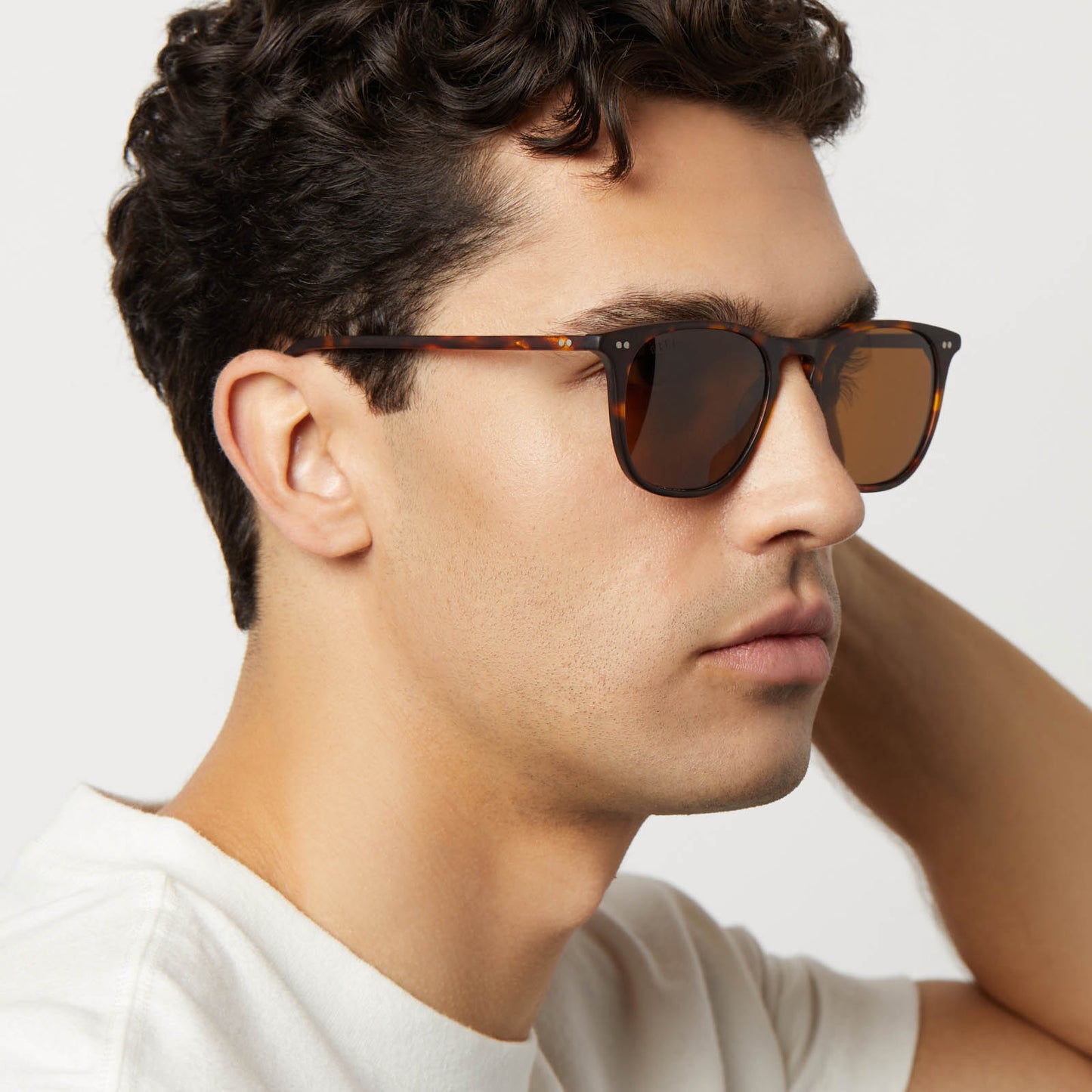 on model - male wearing diff eyewear featuring the maxwell xl square sunglasses with a matte rich tortoise frame and brown polarized lenses side view