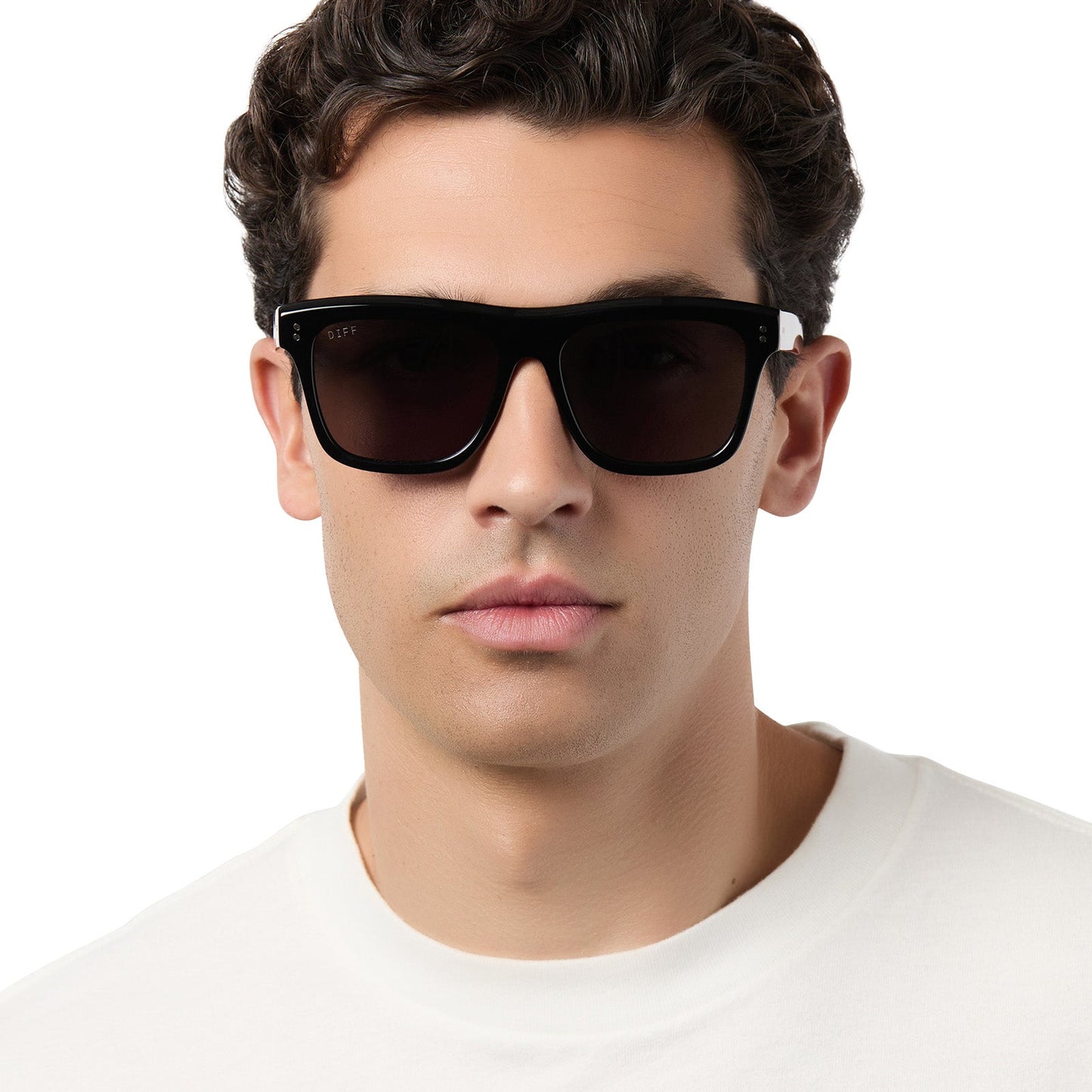 on model - male wearing diff eyewear sammy square sunglasses with a black acetate frame and grey polarized lenses front view