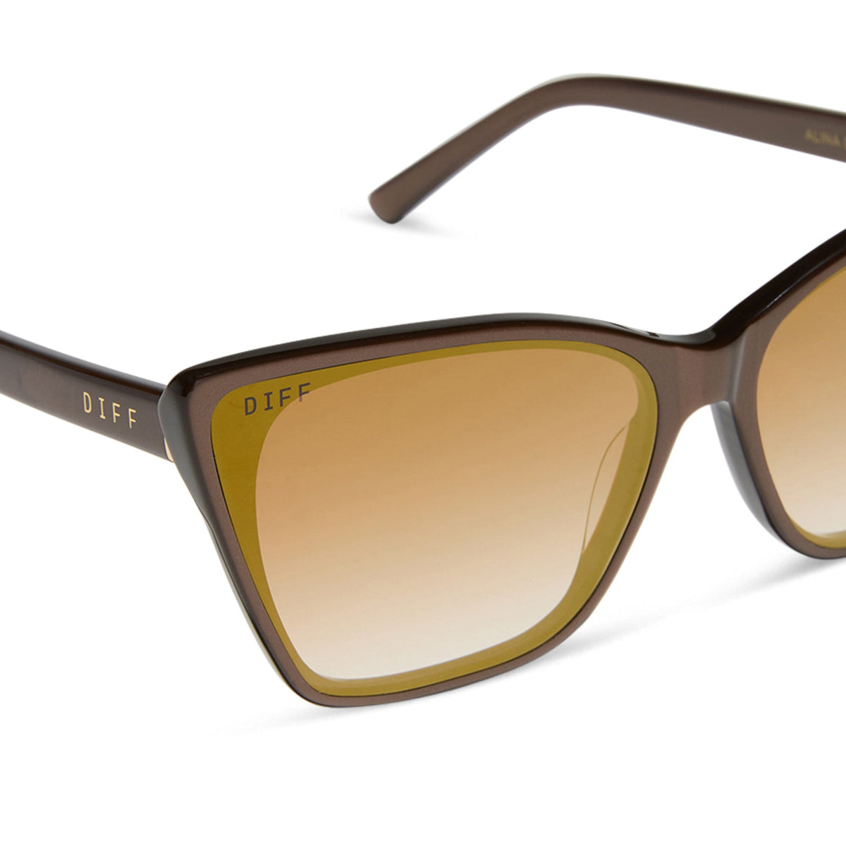 diff eyewear featuring the alina cat eye sunglasses with a moscow mule brown opalescent frame and brown gradient gold flash lenses detailed view