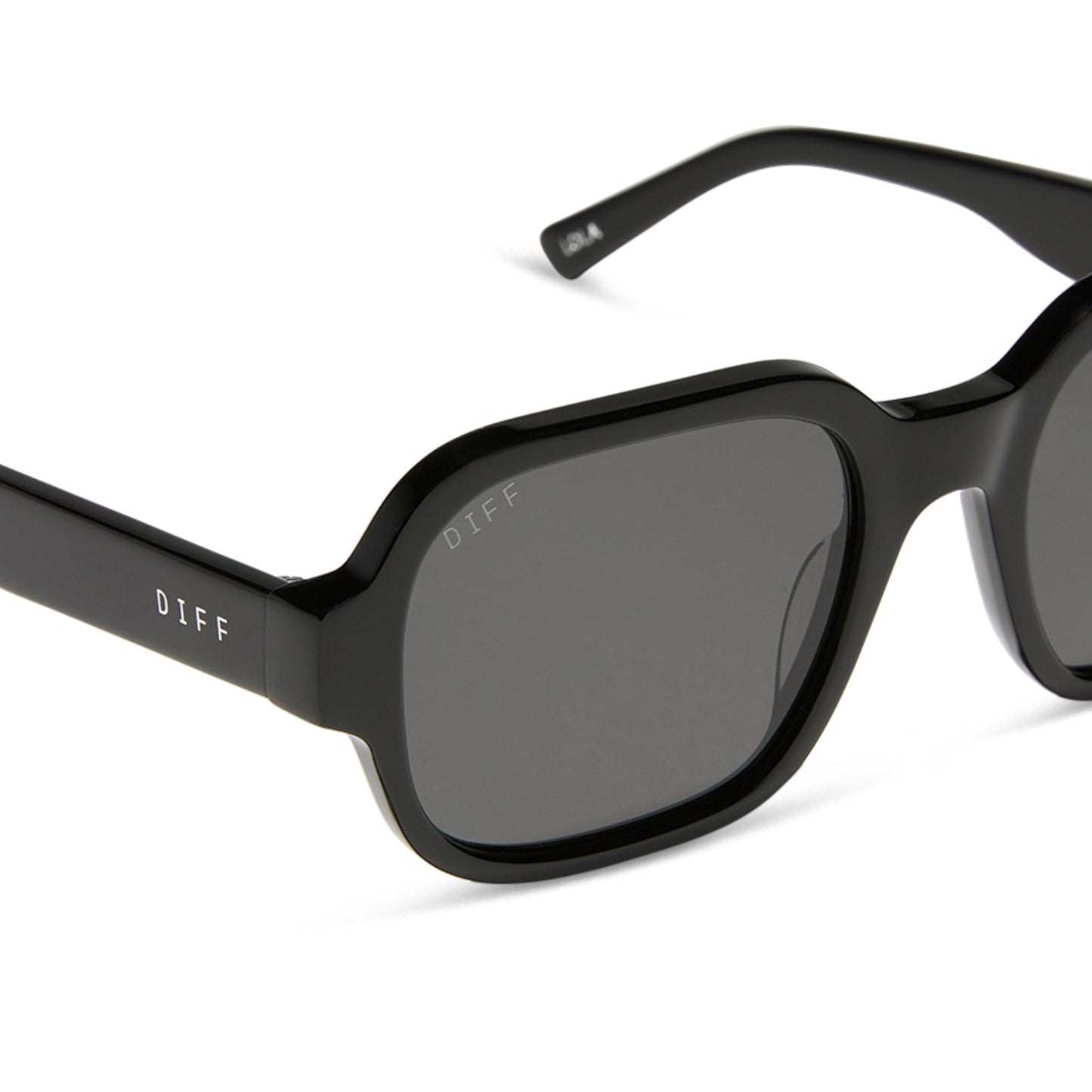 aspyn ovard x diff eyewear featuring the lola square sunglasses with a black frame and grey lenses detailed view