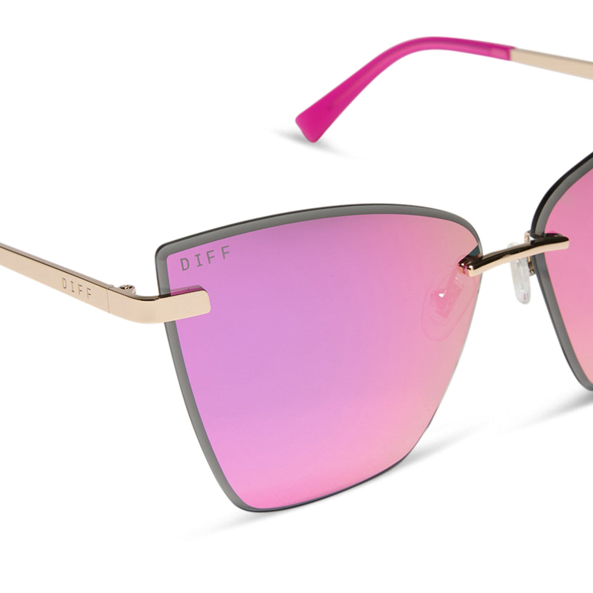 diff eyewear featuring the becky v cat eye sunglasses with a gold frame and pink rush mirror lenses detailed view