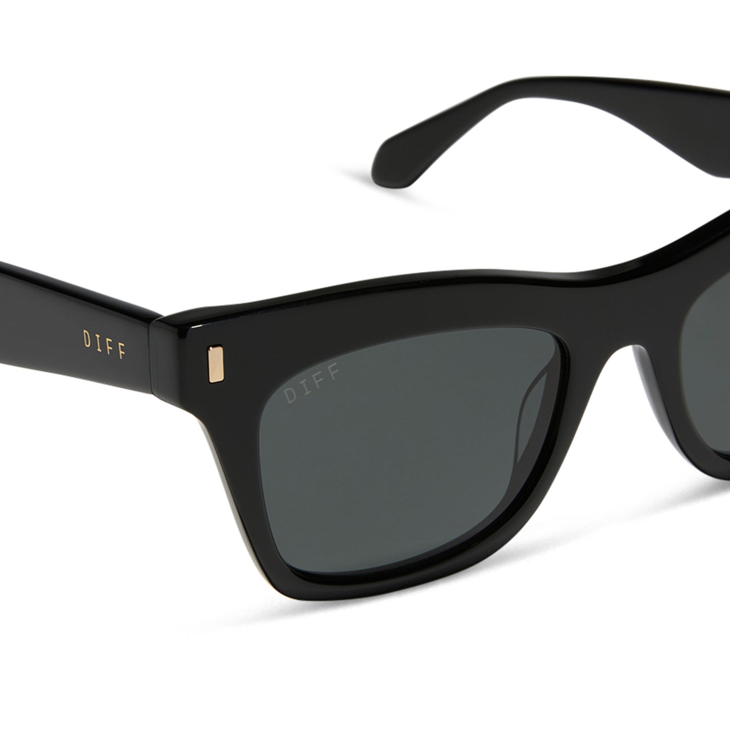 diff eyewear wholesale bradley cat eye sunglasses with a black frame and grey lenses detailed view