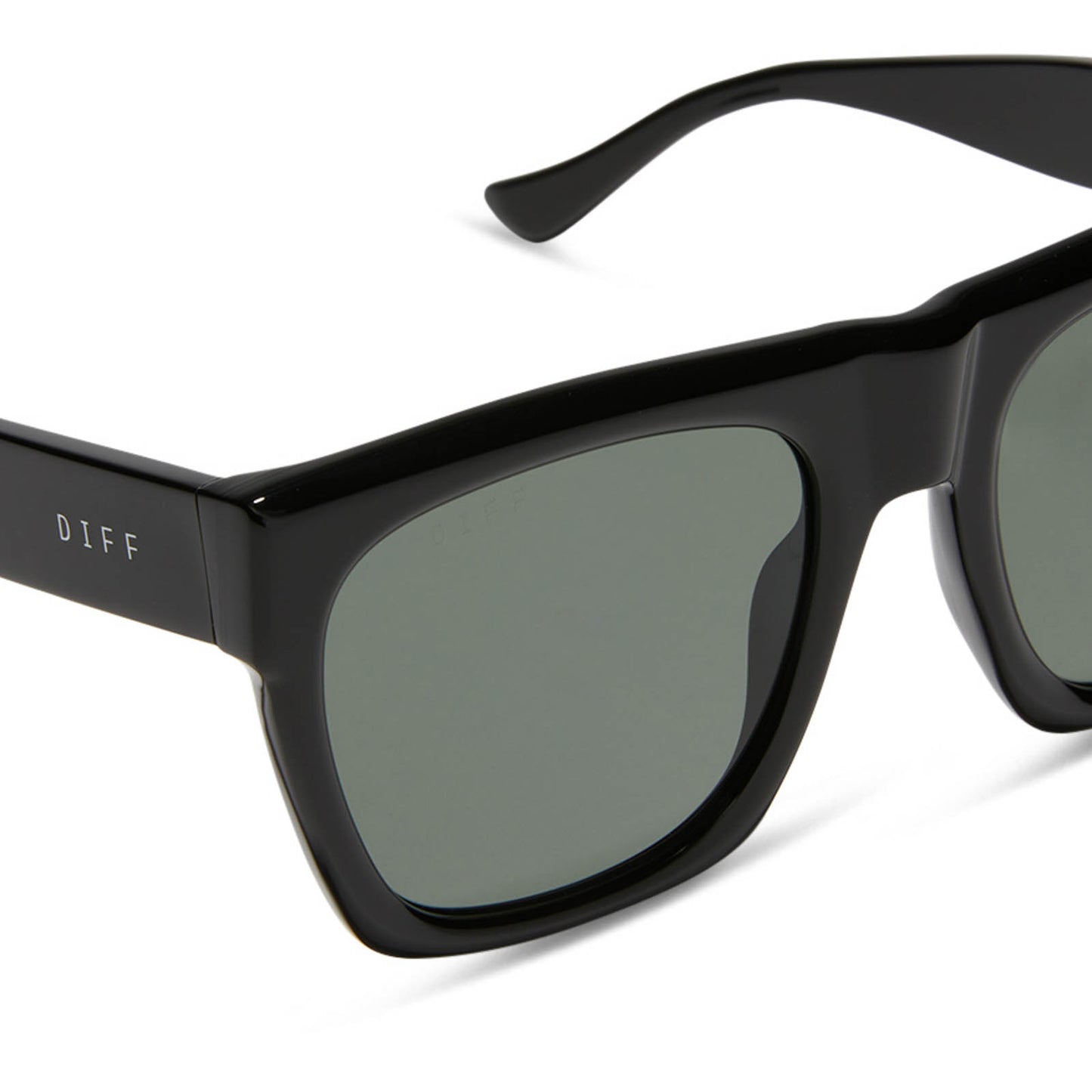 diff eyewear featuring the easton square sunglasses with a black frame and grey polarized lenses detailed view