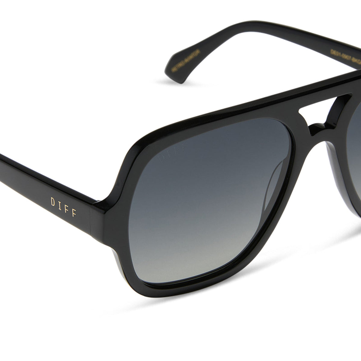 diff eyewear featuring the layton navigator sunglasses with a black acetate frame and grey gradient polarized lenses detailed view