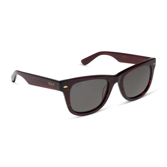 diff eyewear mercer square sunglasses with a redwood acetate frame and grey polarized lenses angled view