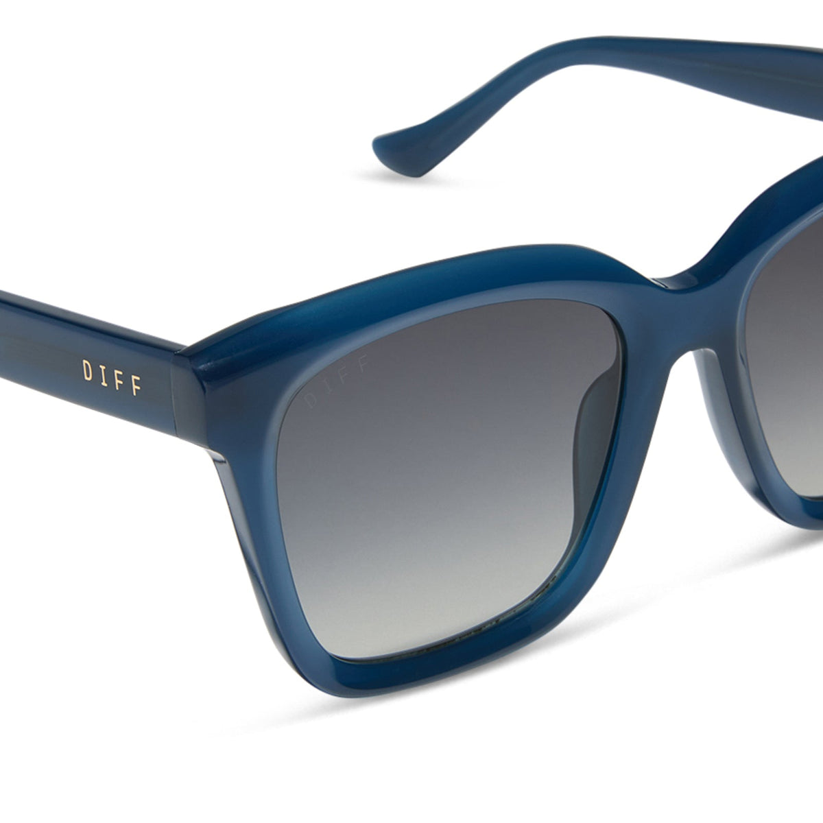 diff eyewear featuring the meredith square oversized sunglasses with a clubhouse blue acetate frame and grey gradient polarized lenses detailed view