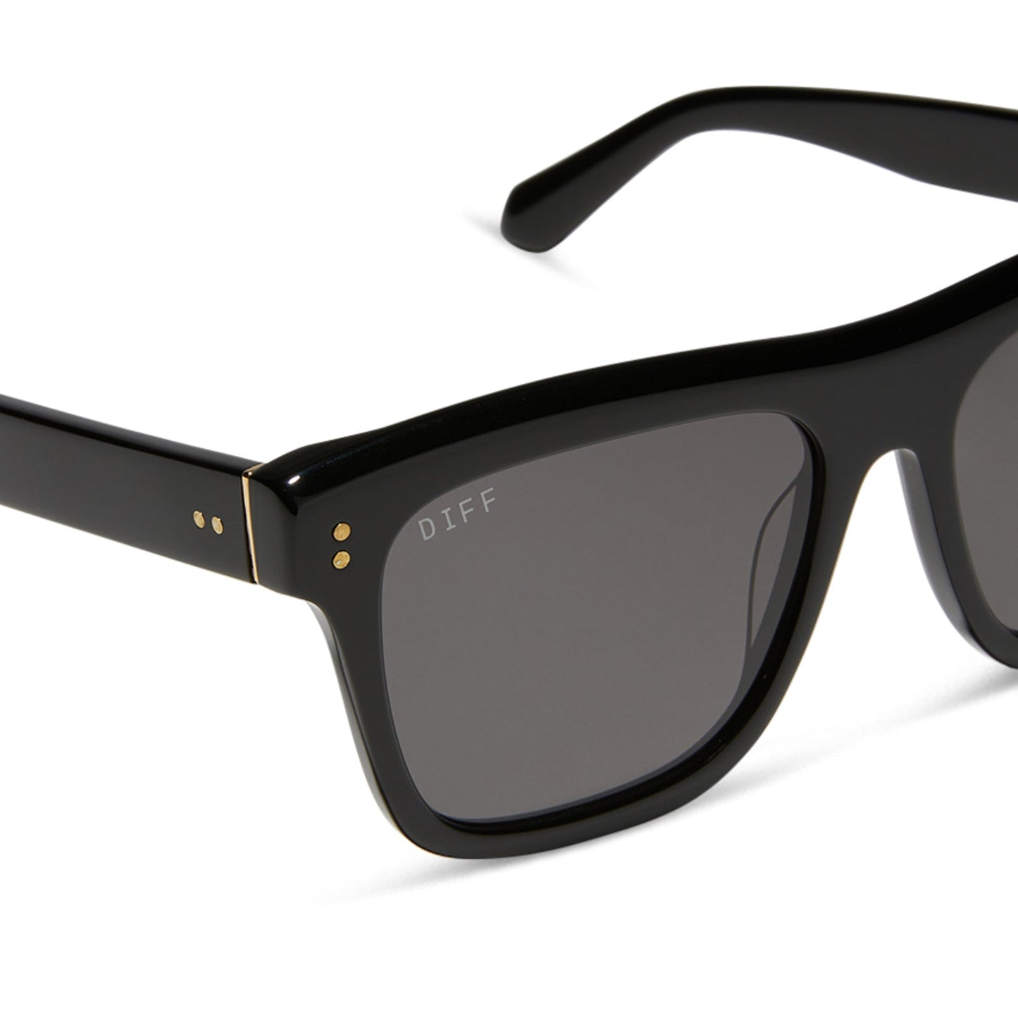 diff eyewear sammy square sunglasses with a black acetate frame and grey polarized lenses detailed view