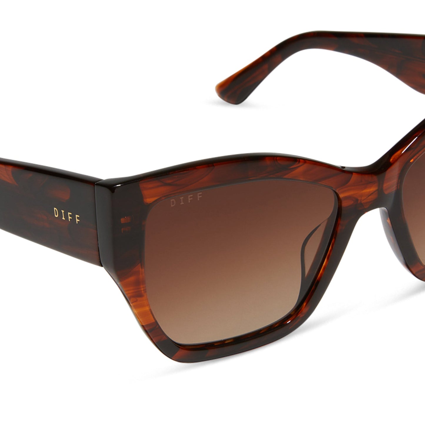 diff eyewear featuring the vivienne cateye sunglasses with a sequoia tortoise frame and brown gradient polarized lenses detailed view