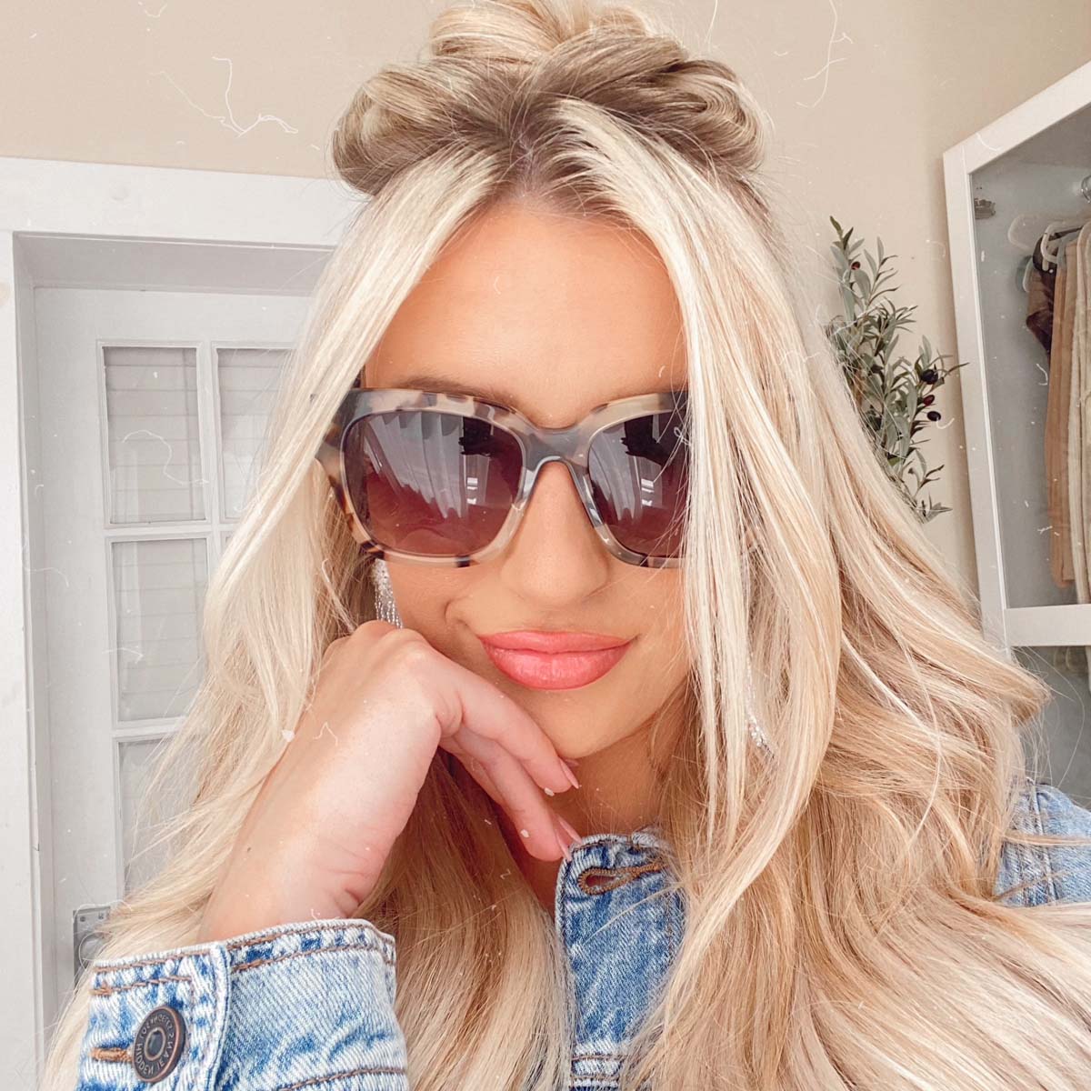 Becky Grant wearing the Bella II Cream Tortoise and Grey womens square oversized sunglasses from DIFF Eyewear