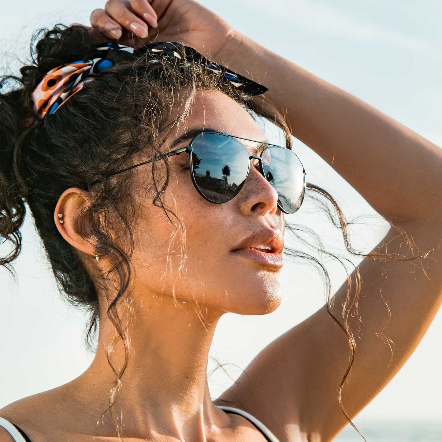customer content - woman in DASH - MATTE BLACK + SOLID GREY + POLARIZED