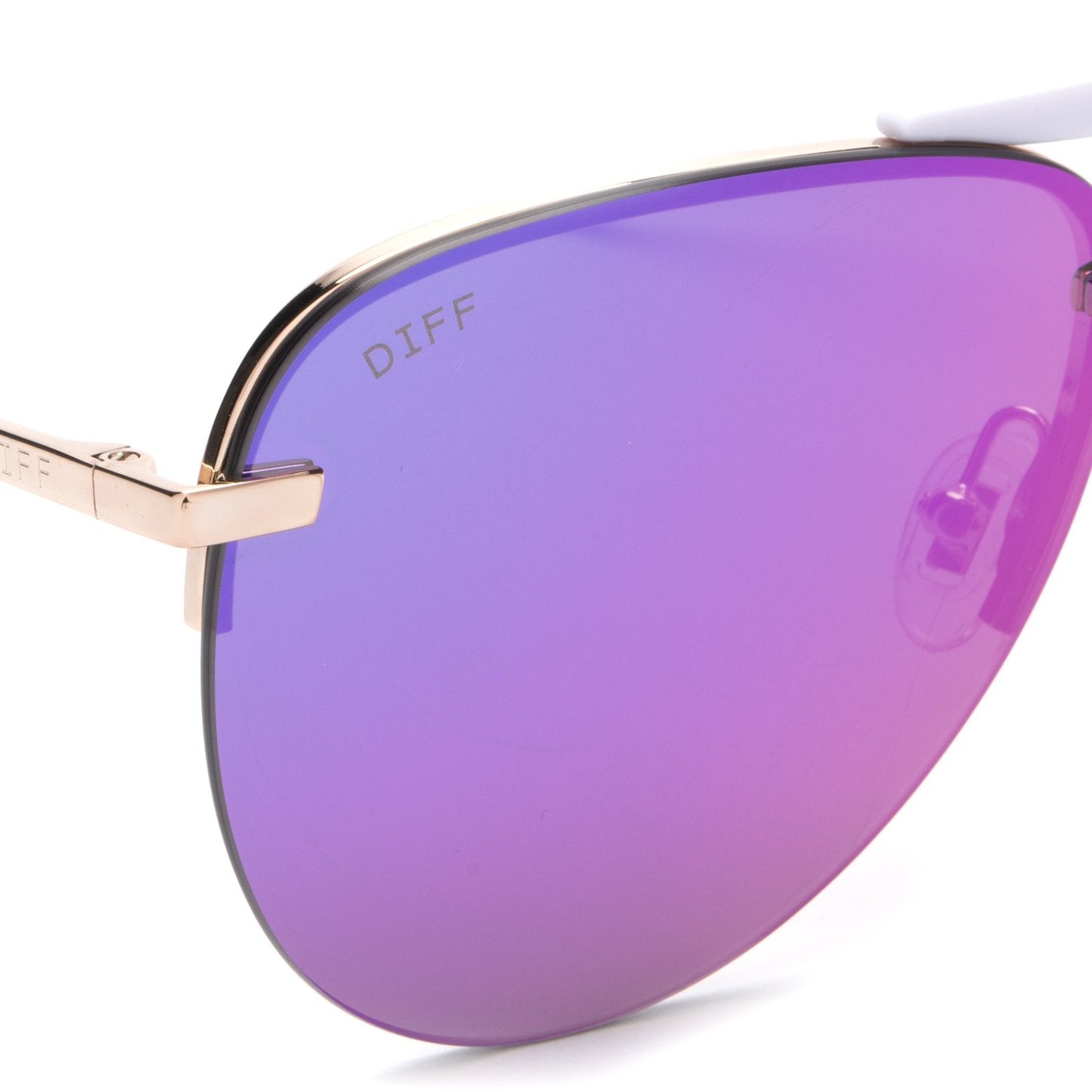 Tahoe sunglasses with gold frames and purple mirror lens detailed view