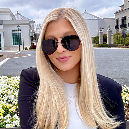 customer content - chloesedlock  wearing diff eyewear dash aviator sunglasses with matte black frame and solid grey polarized lens front view