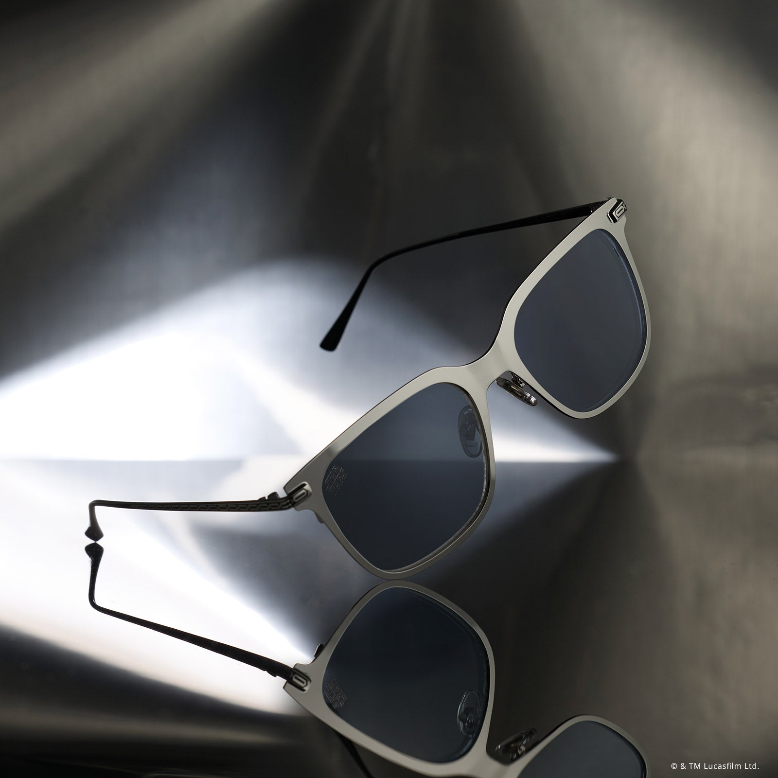 still life - star wars x diff eyewear the mando 3.0 square sunglasses with a silver acetate frame and grey with silver flash lenses front view