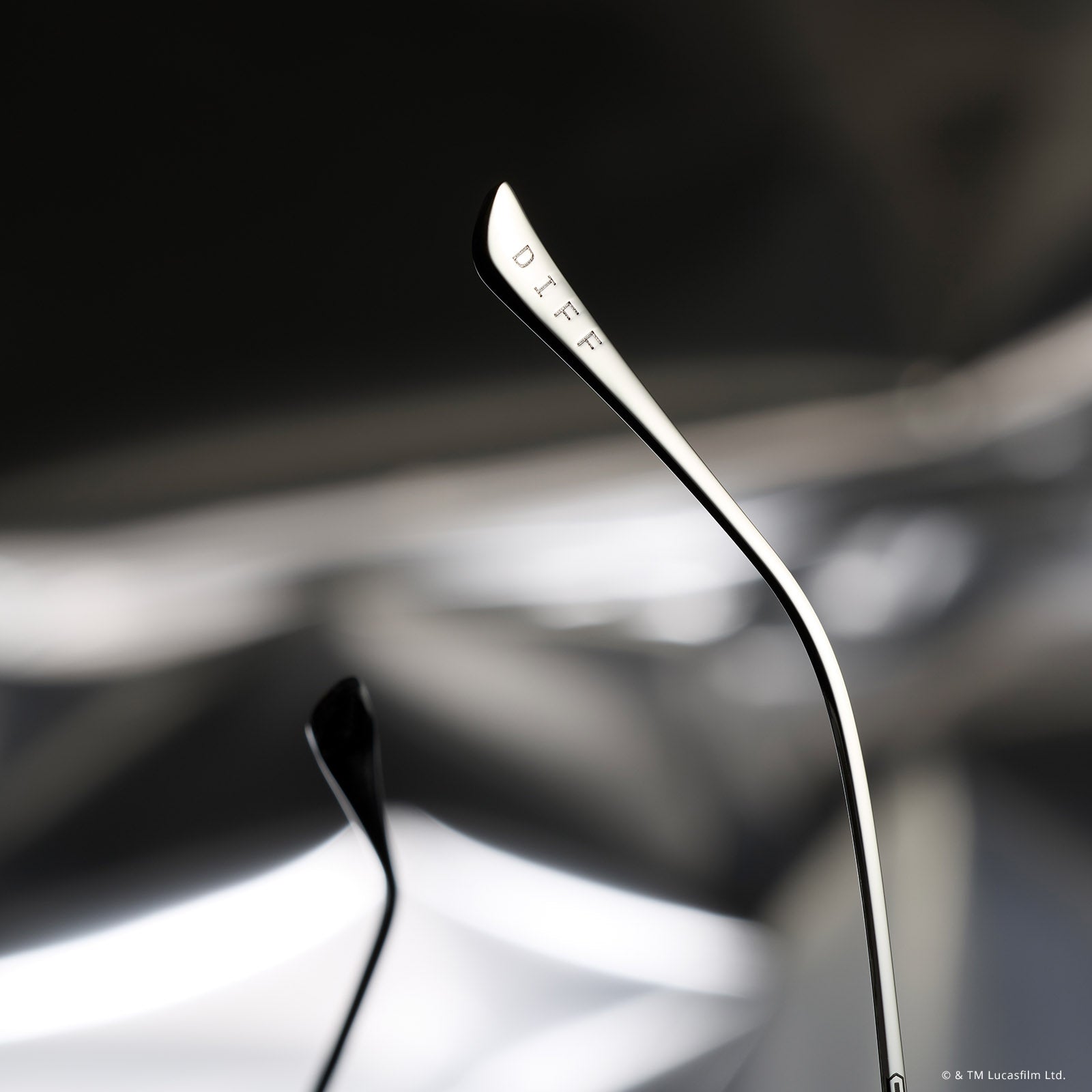 still life - star wars x diff eyewear the mando 3.0 square sunglasses detailed view of temple tip