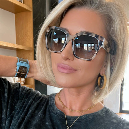 customer content - kaylee rogers wearing the bella ii cream tortoise and grey gradient