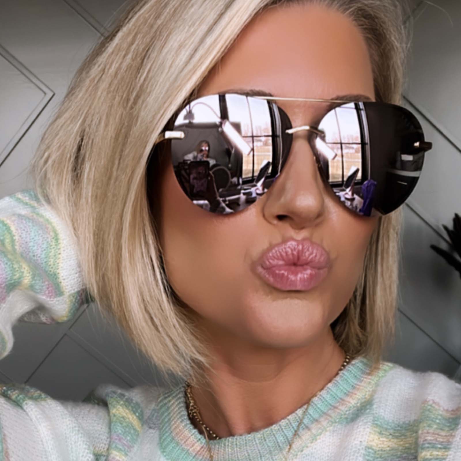 customer content - blonde female wearing lenox brushed gold cherry blossom mirror sunglasses