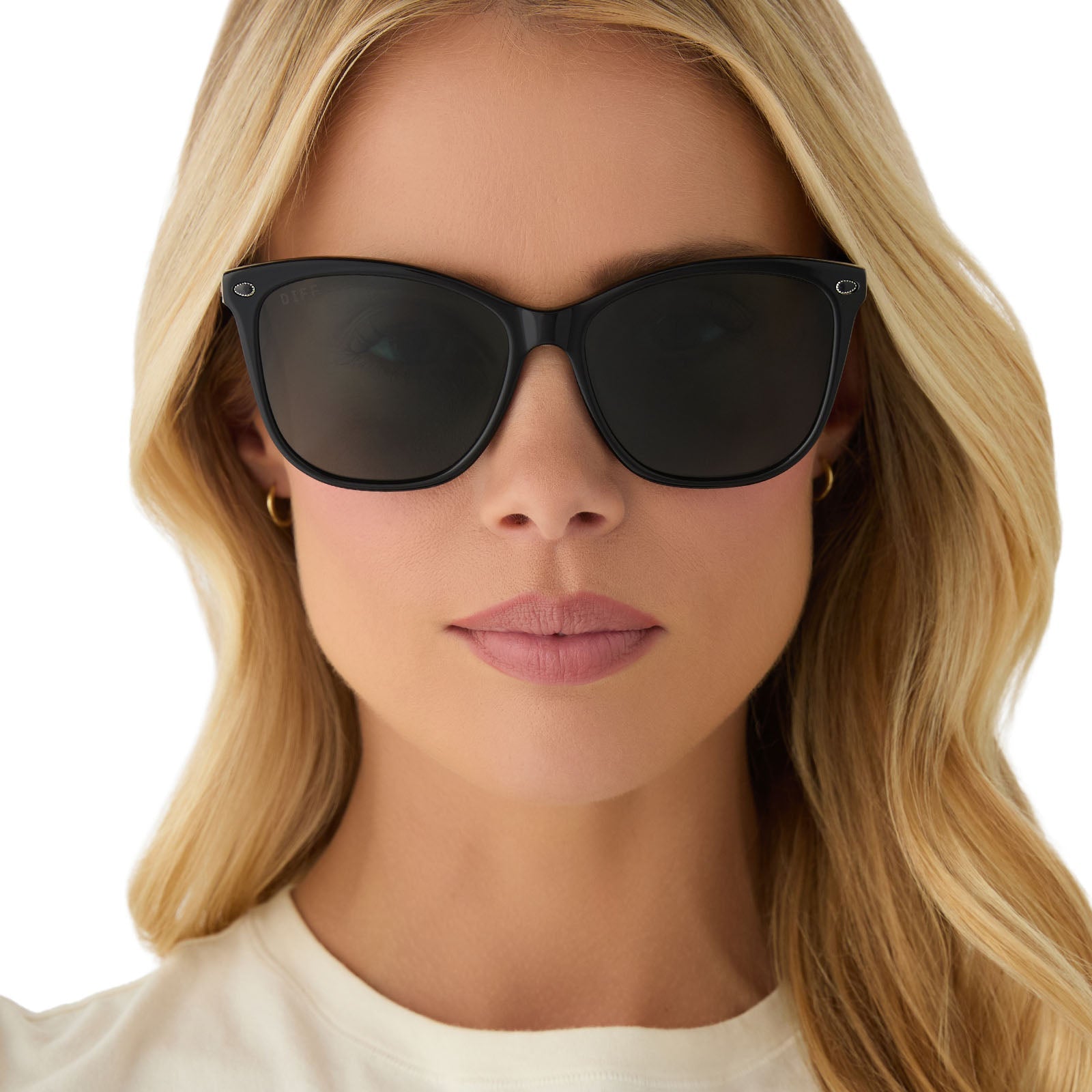 on model - female wearing yellowstone x diff eyewear featuring the beth iii cat eye sunglasses with a black frame and grey lenses front view