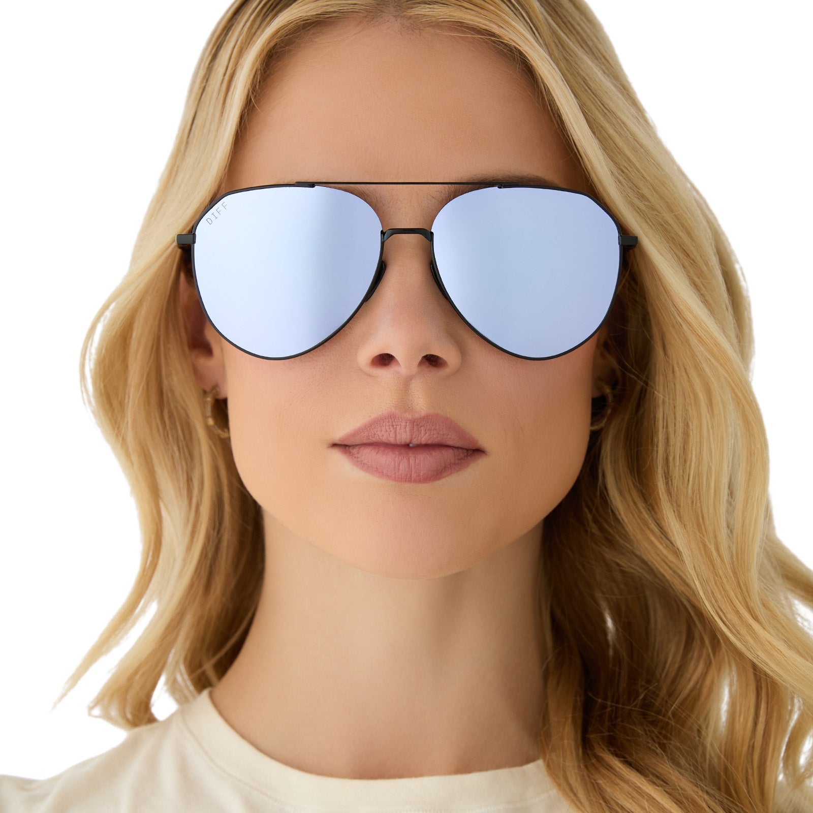 on model - female wearing diff eyewear featuring the dash aviator sunglasses with a black frame and lavender mirror lenses front view
