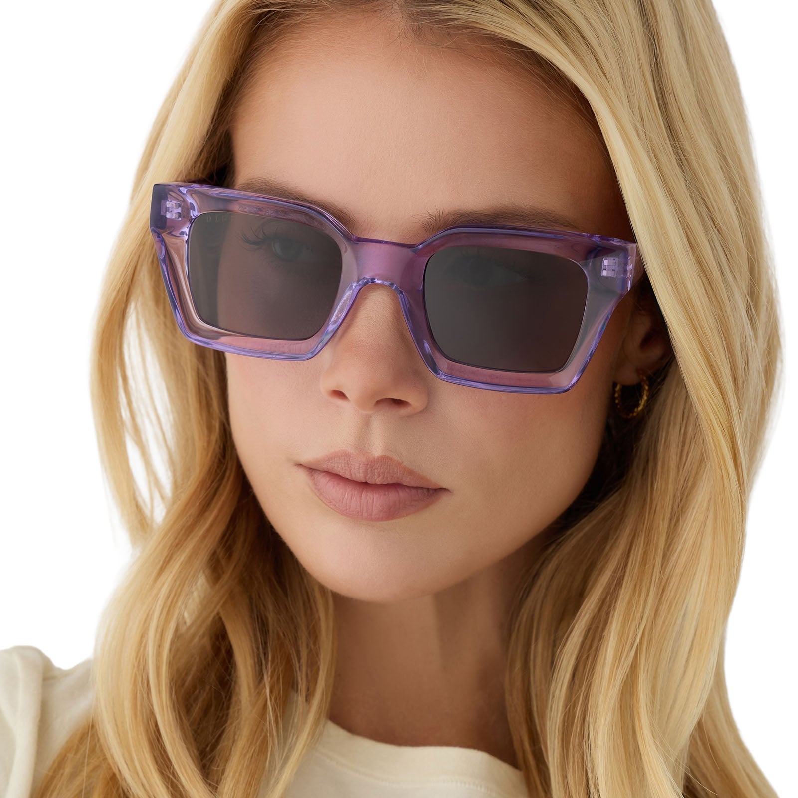 on model - blonde female wearing diff eyewear greer square sunglasses with a lilac crystal purple acetate frame and grey polarized lenses front view