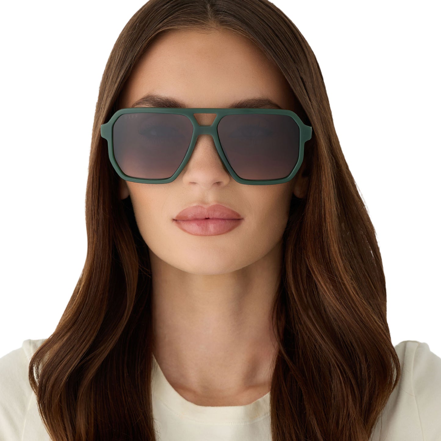 on model - female wearing diff eyewear cameron navigator sunglasses in a fairway green acetate frame with grey gradient polarized lenses front view