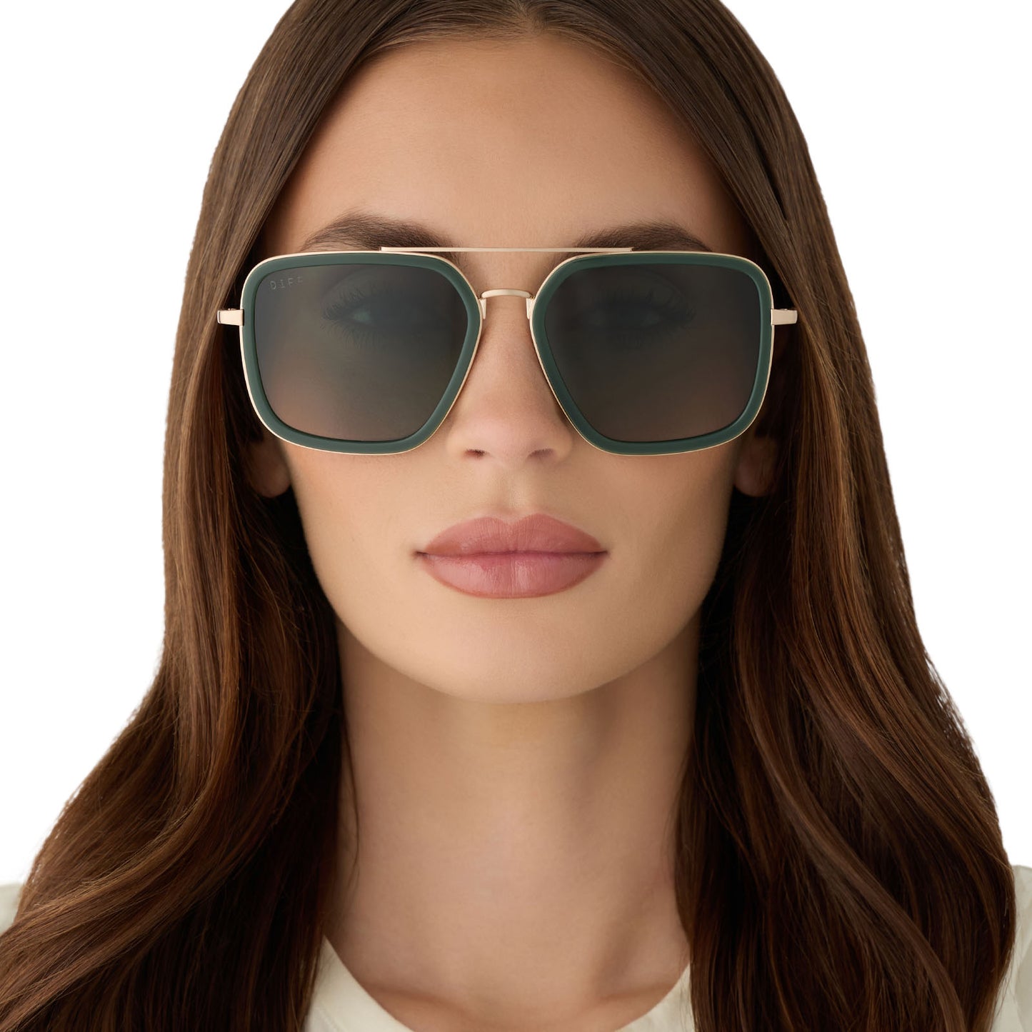 on model - female wearing diff eyewear featuring the jordan navigator sunglasses with a fairway green and gold metal frame with aloe green gradient polarized lenses front view