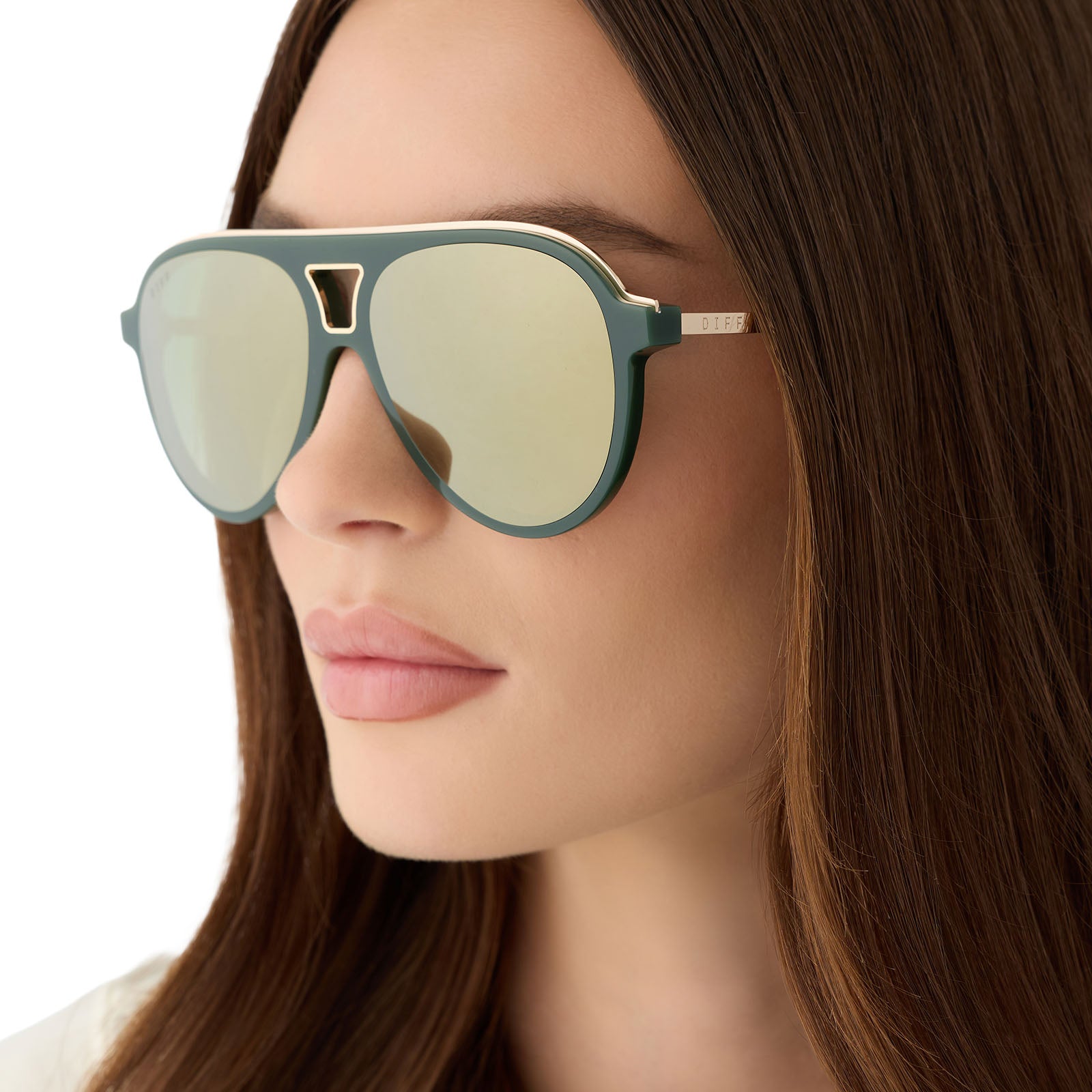 on model - female wearing diff eyewear featuring the tosca iii aviator sunglasses with a fairway green acetate with gold accentsframe  and aloe green gradient w/ light gold flash lenses angled view