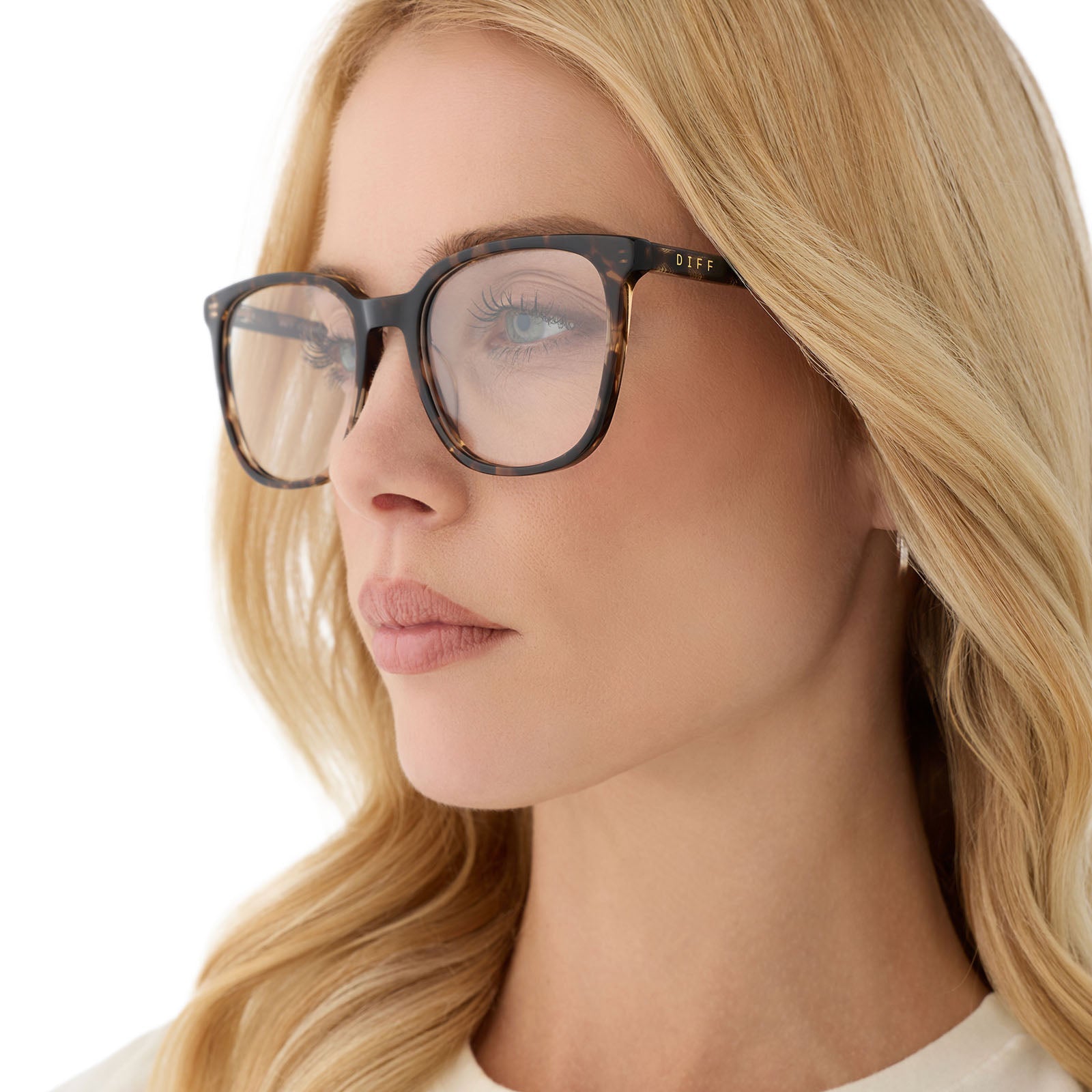 on model - female wearing diff eyewear featuring the parker square blue light technology glasses with a espresso tortoise frame angled view