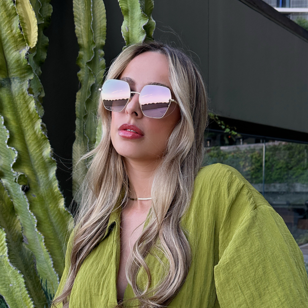 Influencer Larissa Montana wearing Diff women's sunglasses Harlowe in gold and taupe flash