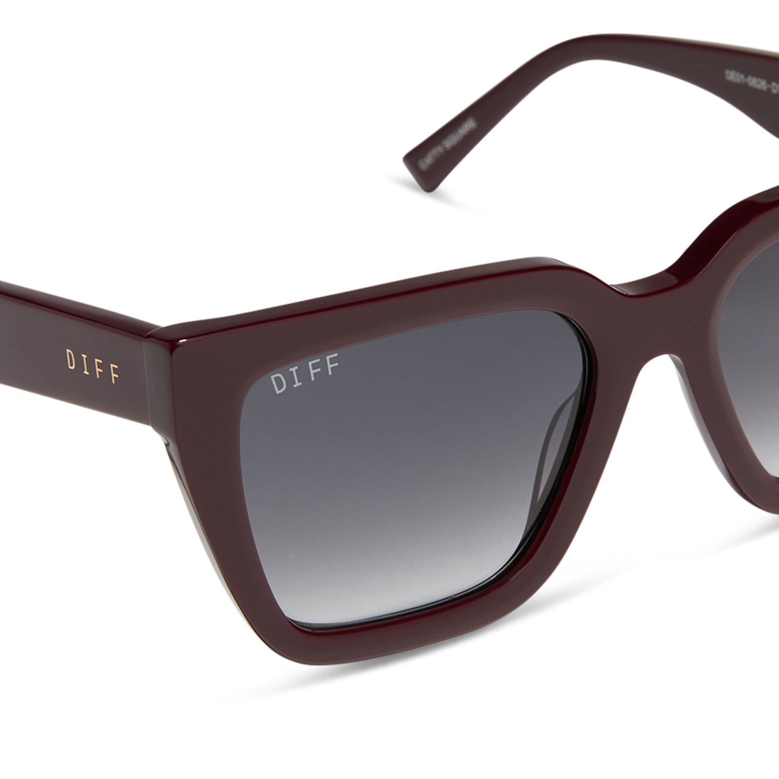 diff eyewear featuring the amara square sunglasses with a dark cherry lacquer frame and grey gradient lenses detailed view