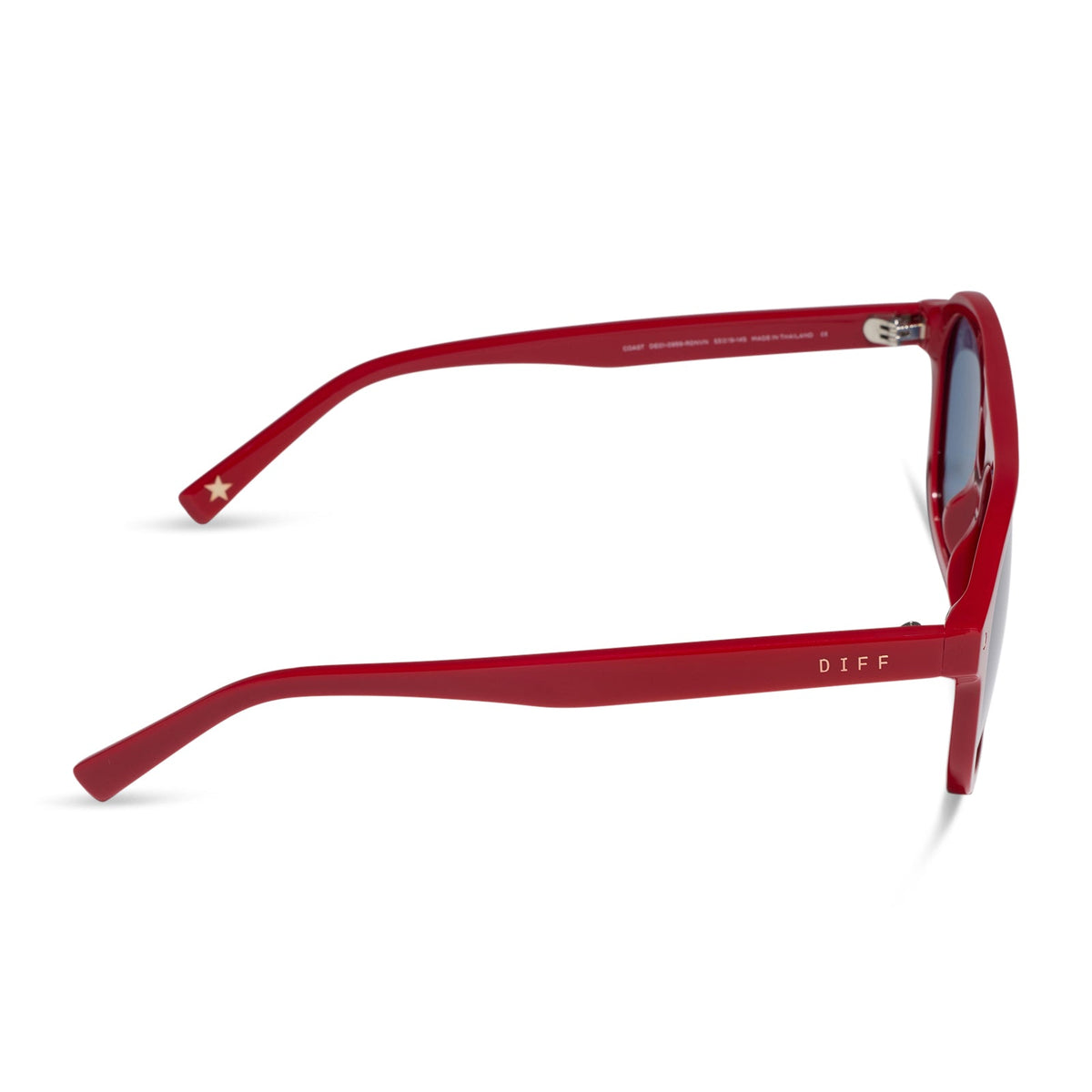 beach riot x diff eyewear the coast navigator sunglasses with a red acetate frame and navy blue lenses side view