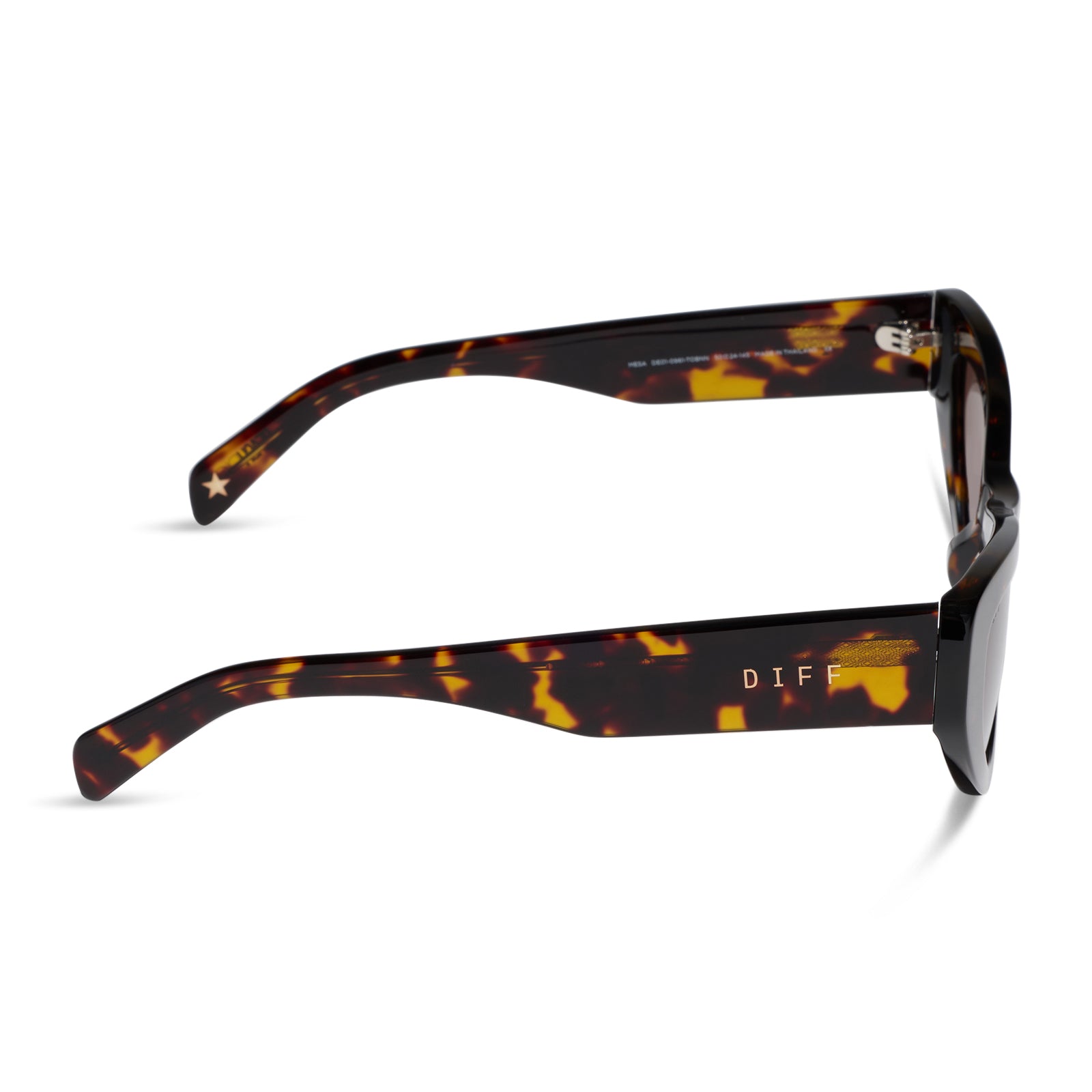 beach riot x diff eyewear the mesa cat eye sunglasses with a tortoise acetate frame and brown lenses side view