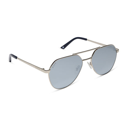 beach riot x diff eyewear the reserve aviator sunglasses with a silver metal frame and silver mirror lenses angled view