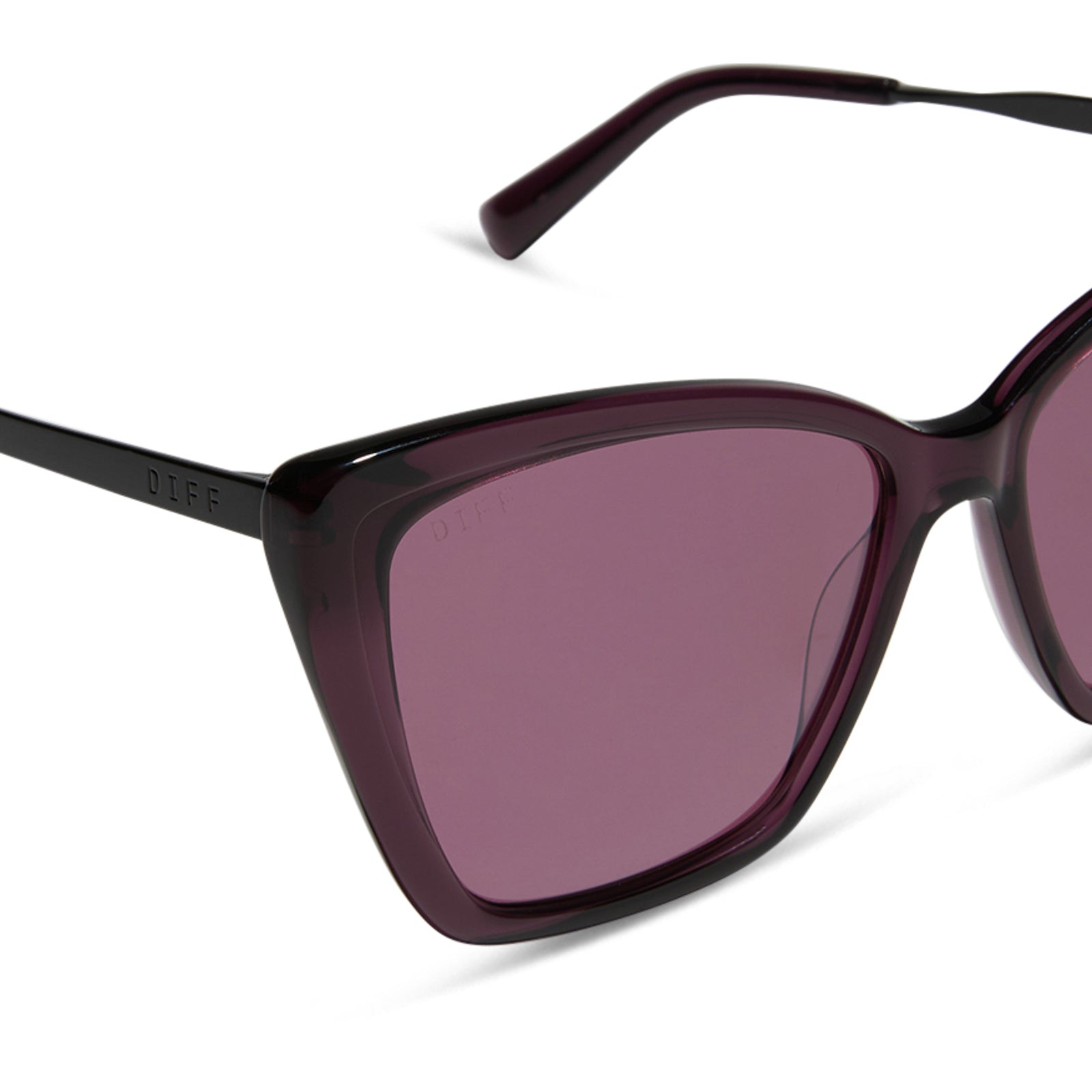 diff eyewear featuring the becky ii cat eye sunglasses with a black + aubergine temple tips frame and aubergine with silver flash polarized lenses detailed view