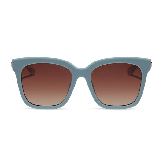 diff eyewear bella square oversized sunglasses with a dew drop blue frame, gold temples and brown gradient lenses front view