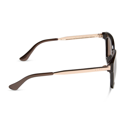 diff eyewear featuring the bella square sunglasses with a moscow mule brown opalescent frame and brown w/ gold flash lenses side view