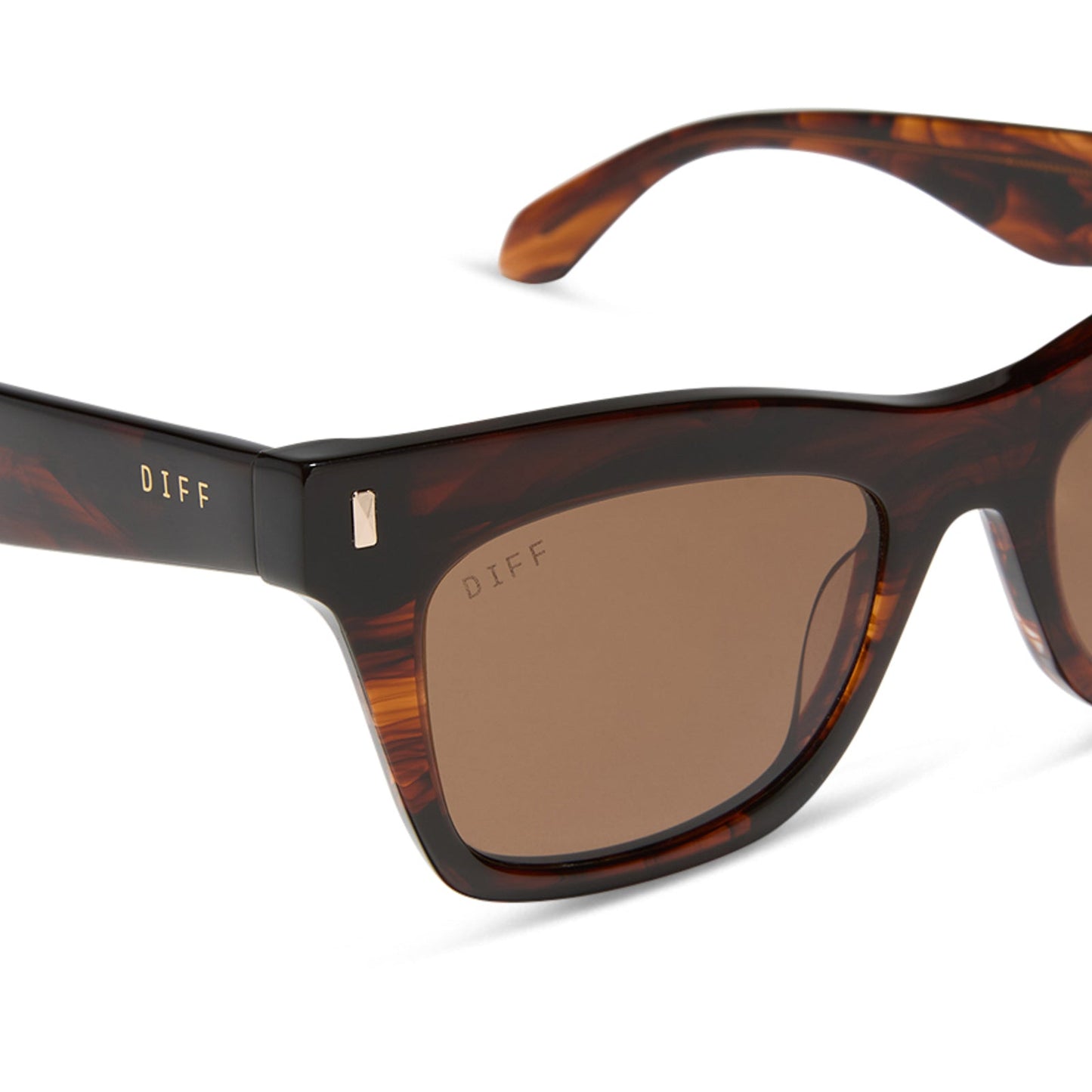 diff eyewear featuring the bradley cat eye sunglasses with a sequoia tortoise frame and brown lenses detailed view