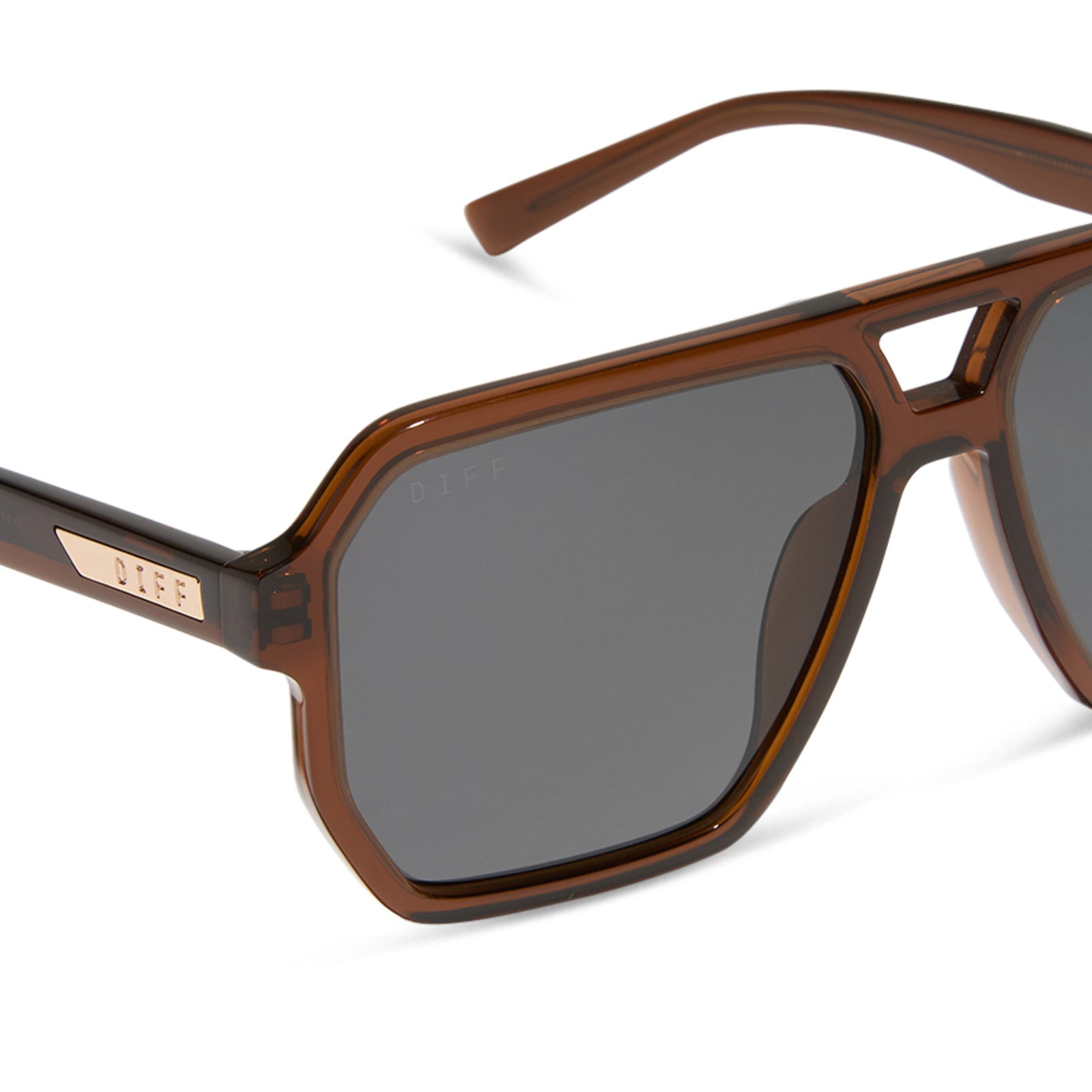 diff eyewear featuring the cameron navigator sunglasses with a whiskey brown frame and grey polarized lenses detailed view