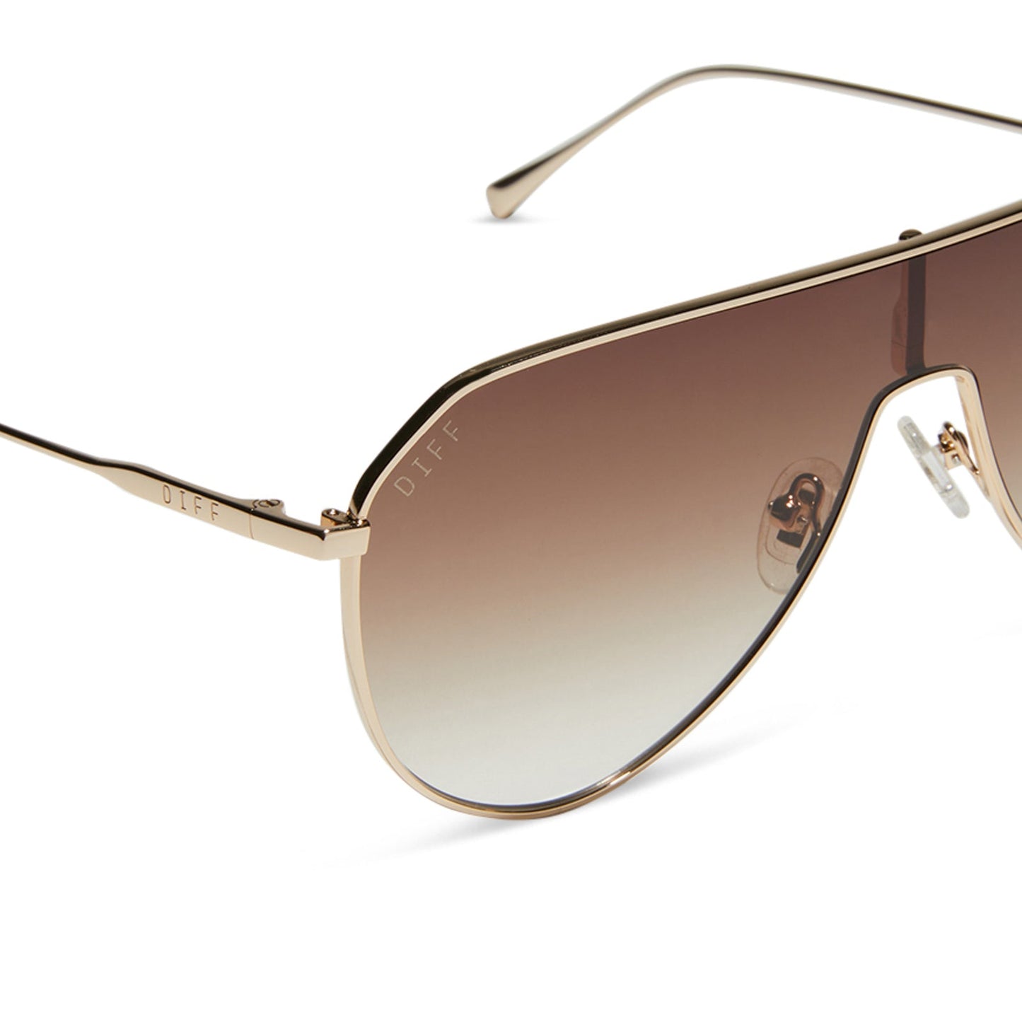 diff eyewear dash shield oversized sunglasses with a gold metal frame and brown gradient lenses detailed view