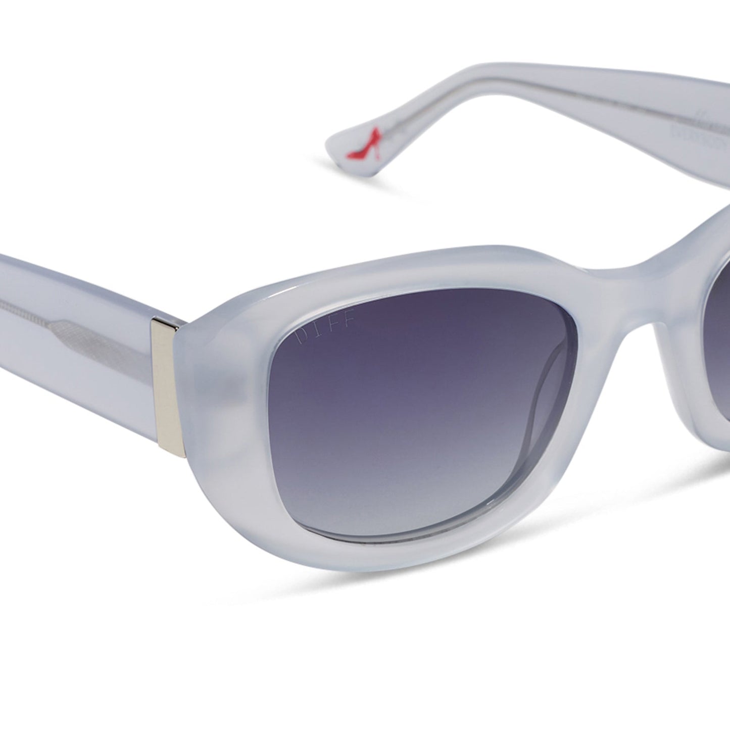 the devil wears prada x diff eyewear featuring the miranda square oversized sunglasses with a milky white acetate frame and grey gradient polarized lenses detailed view