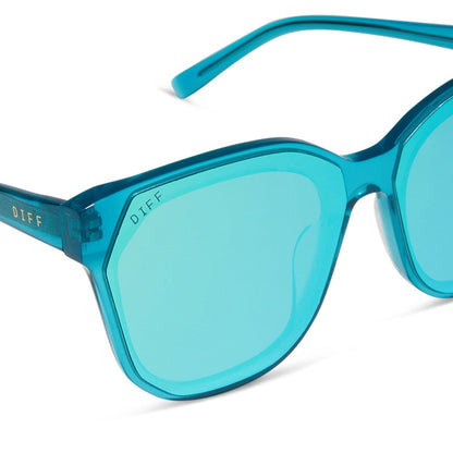 diff eyewear gia oversized square sunglasses with a turquoise ice crystal acetate frame and turquoise ice mirror lenses detailed view