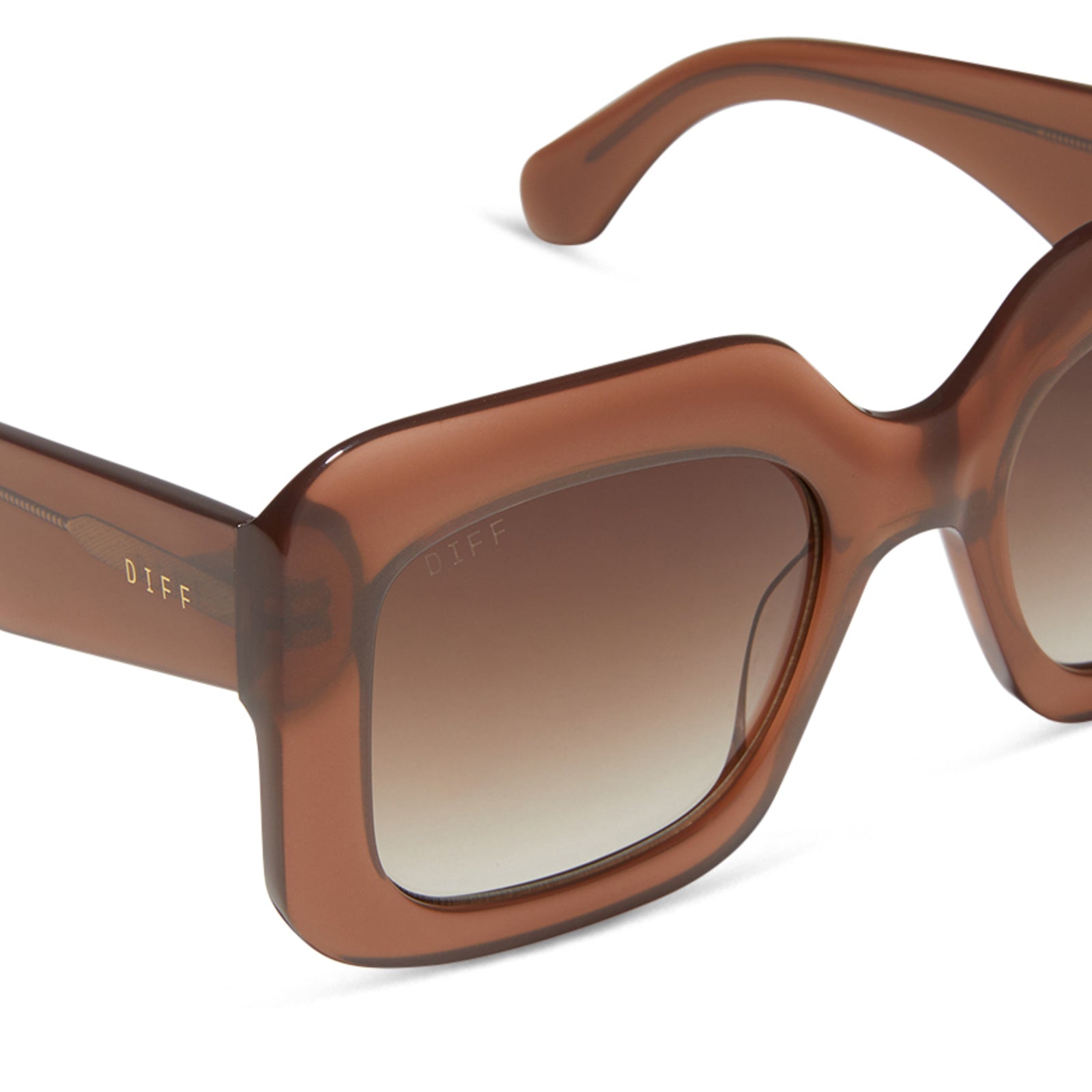 diff eyewear giada oversized square sunglasses with a macchiato brown gradient acetate frame and brown gradient lenses detailed view