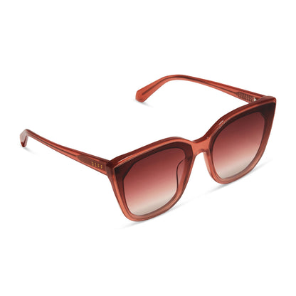 diff eyewear gjelina cat eye sunglasses with a dusky mauve frame and dusk gradient lenses detailed view