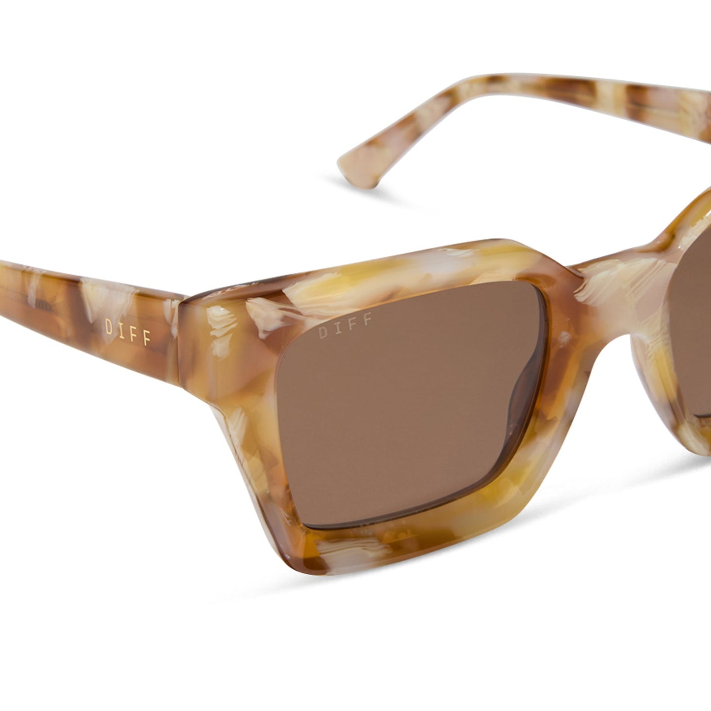diff eyewear featuring the greer square sunglasses with a gilded tortoise frame and brown polarized lenses detailed view