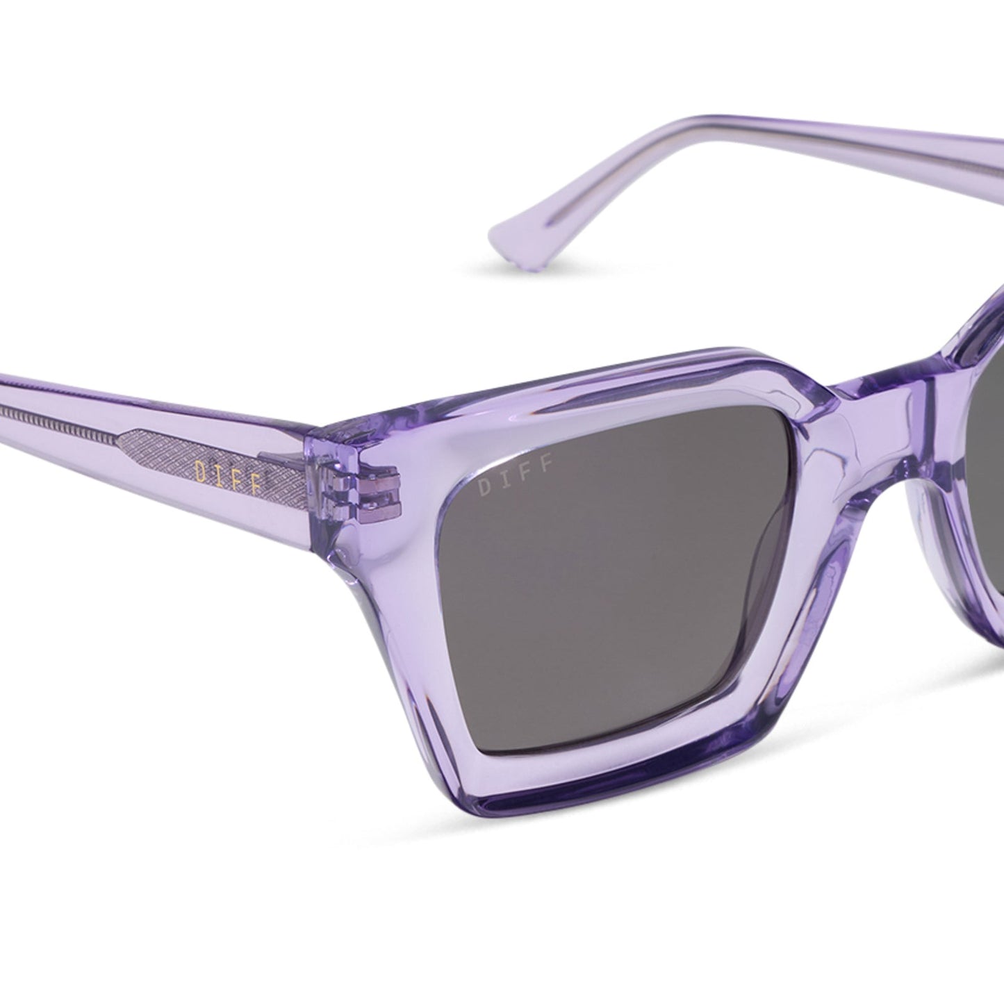 diff eyewear greer square sunglasses with a lilac crystal purple acetate frame and grey polarized lenses detailed view