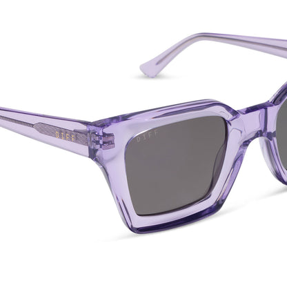 diff eyewear greer square sunglasses with a lilac crystal purple acetate frame and grey polarized lenses detailed view