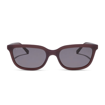 diff eyewear hannah square sunglasses with a cocoa powder brown acetate frame and grey lenses front view