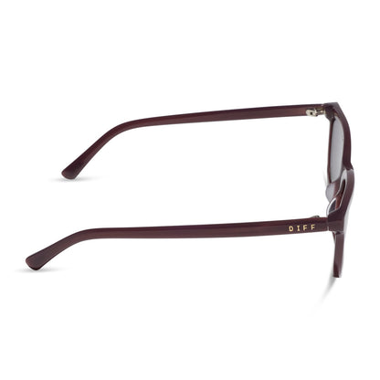 diff eyewear hannah square sunglasses with a cocoa powder brown acetate frame and grey lenses side view